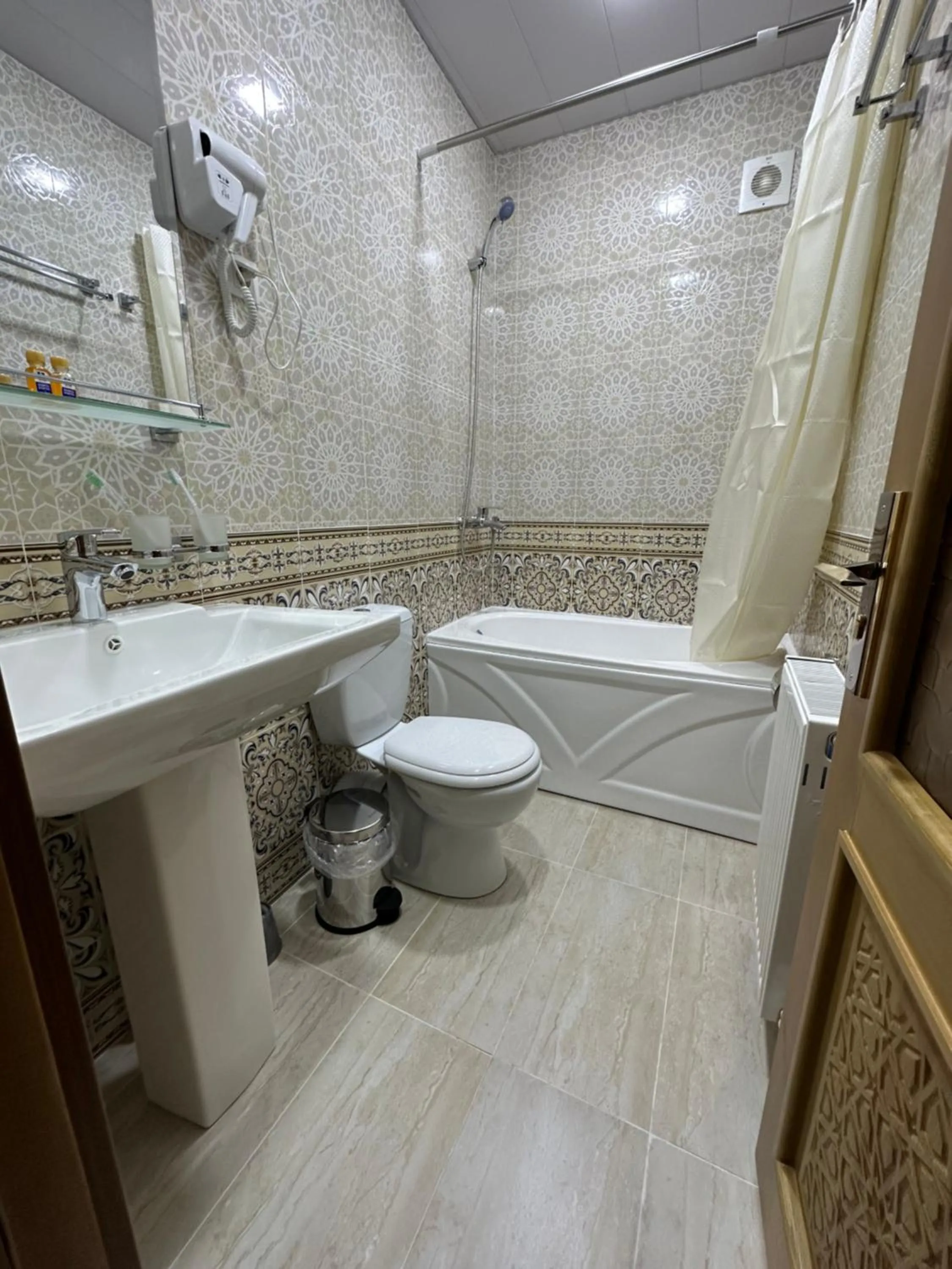 Old Bukhara Boutique