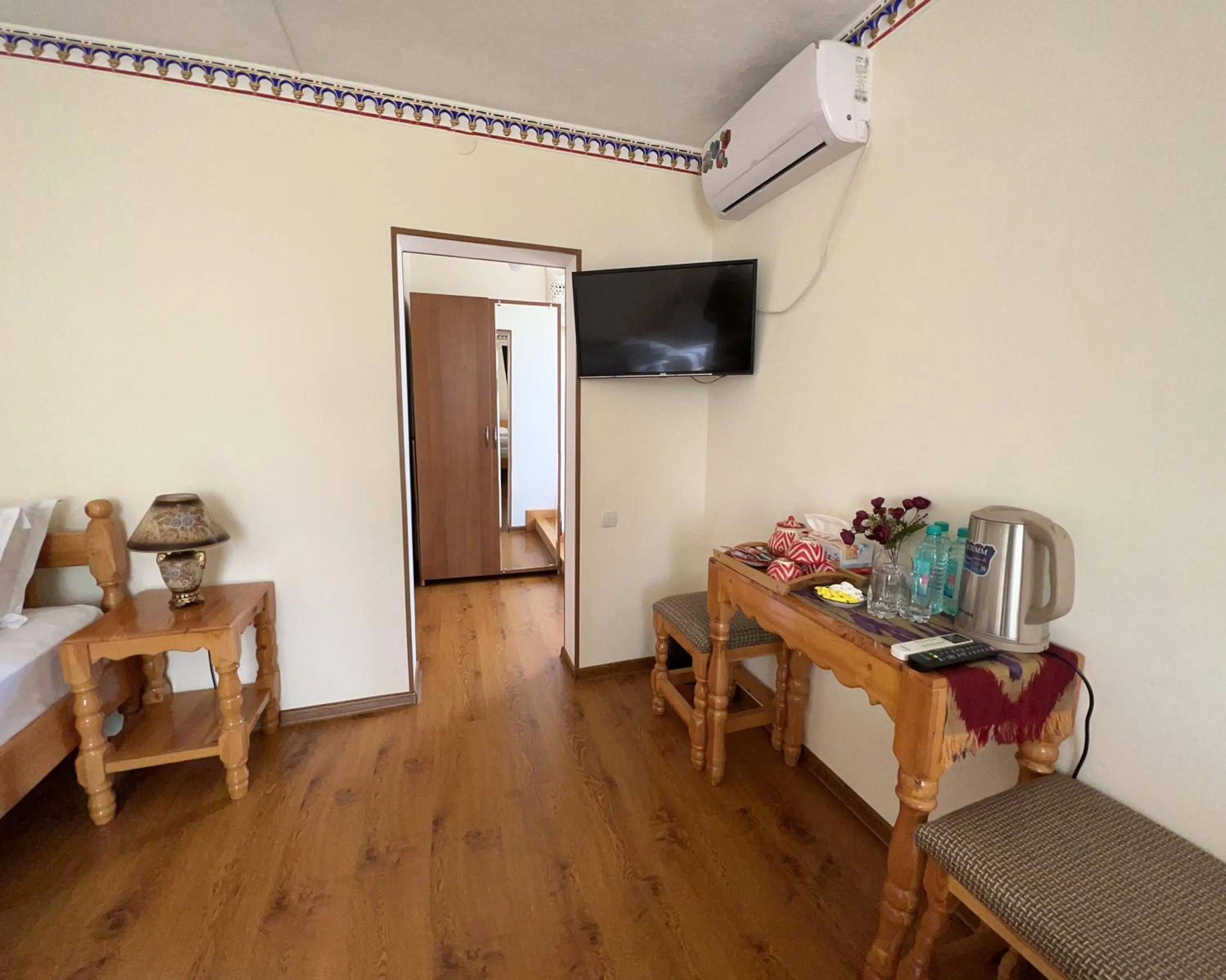 Old Bukhara Boutique