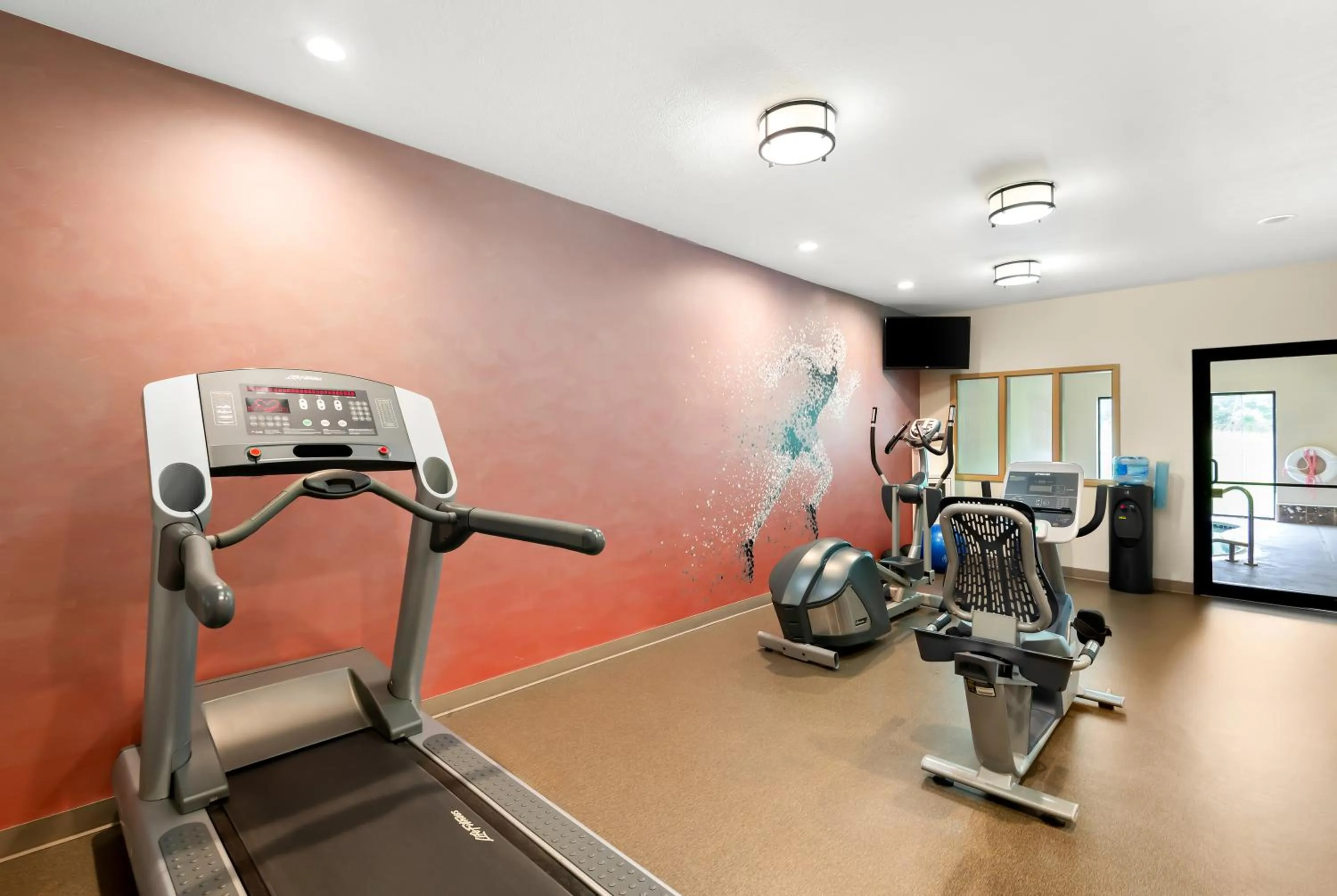 Fitness centre/facilities in Best Western Palmyra Inn & Suites