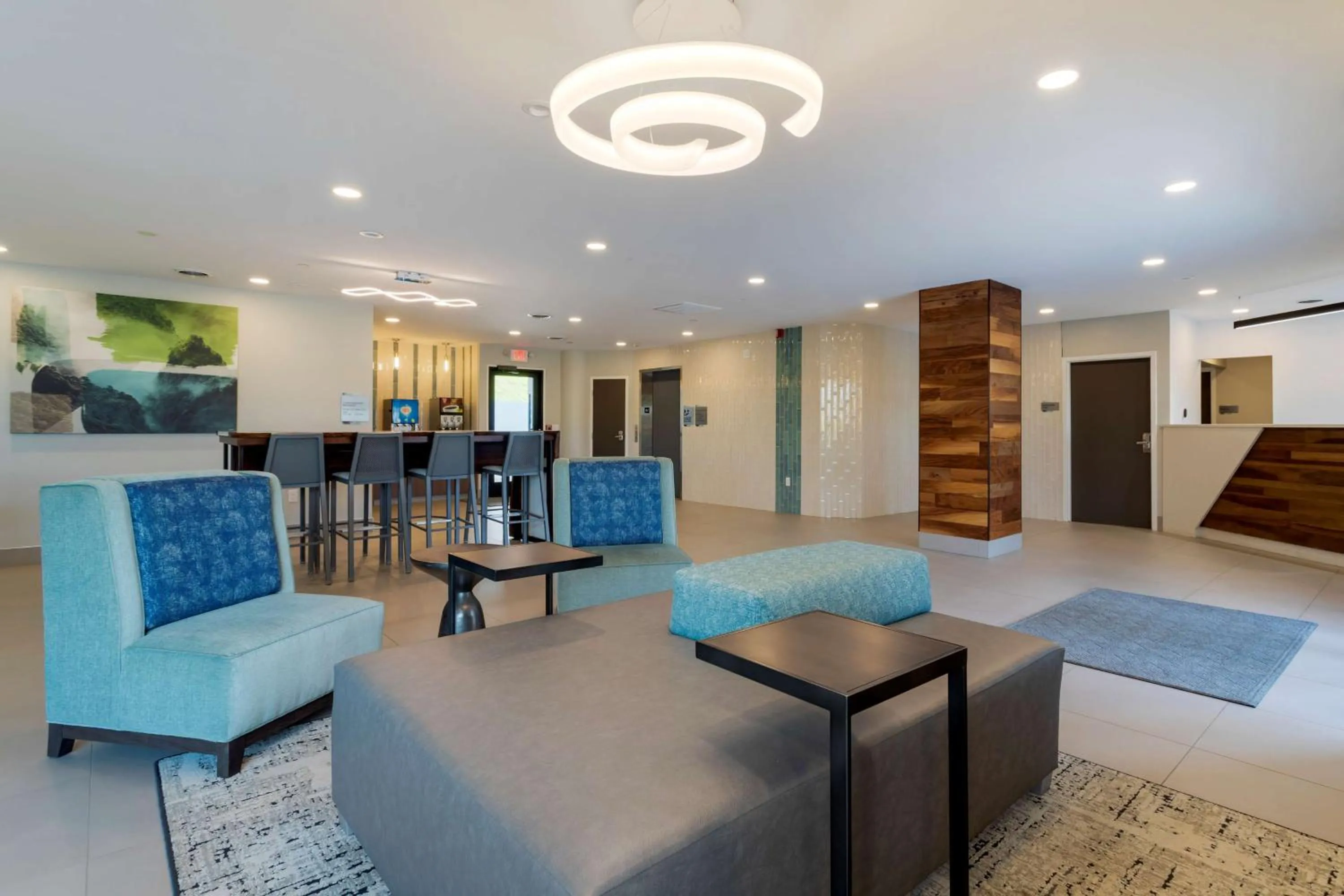 Lobby or reception in Garner Hotel Pigeon Forge Downtown by IHG