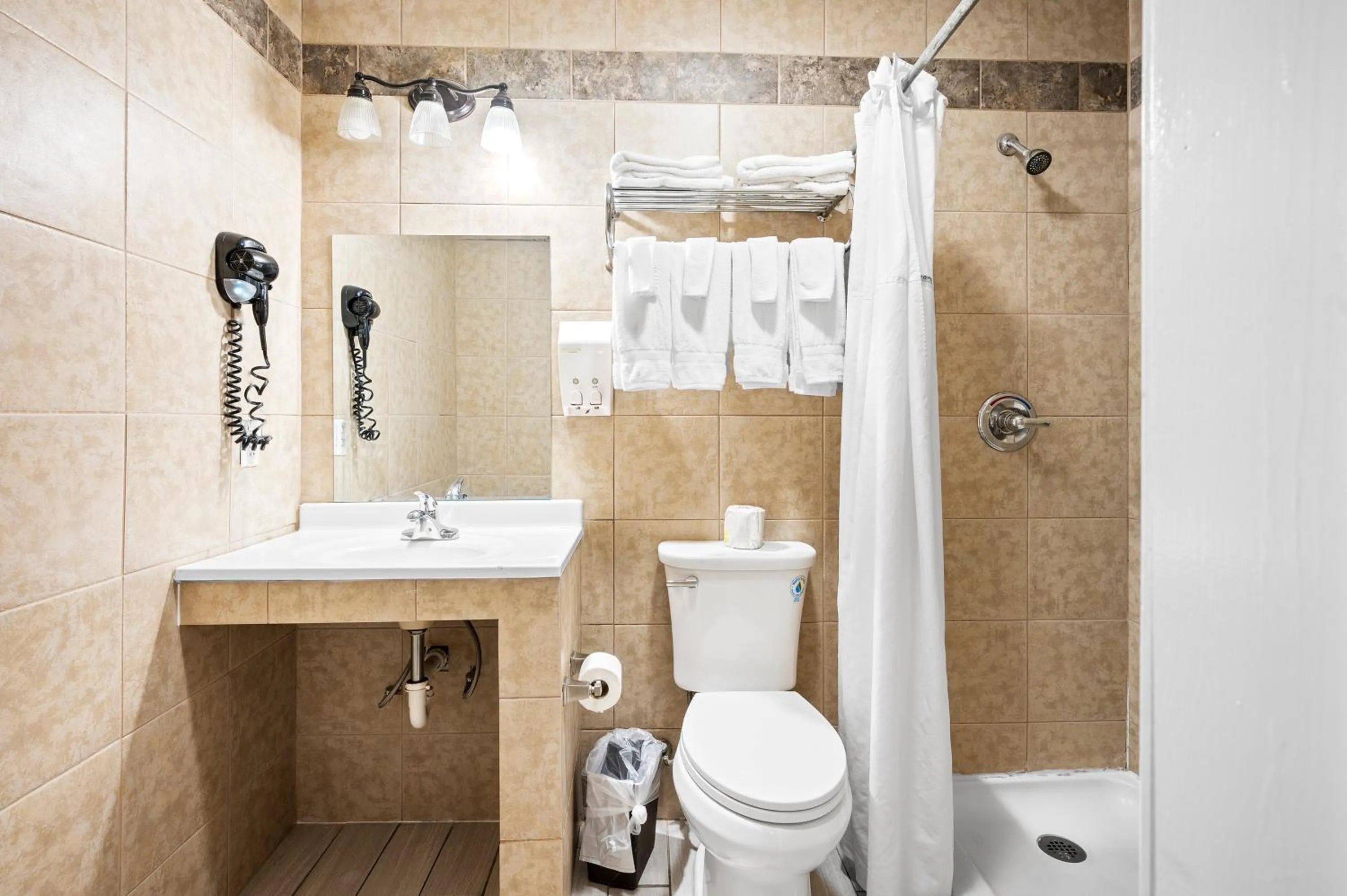 Country Town N' Suites