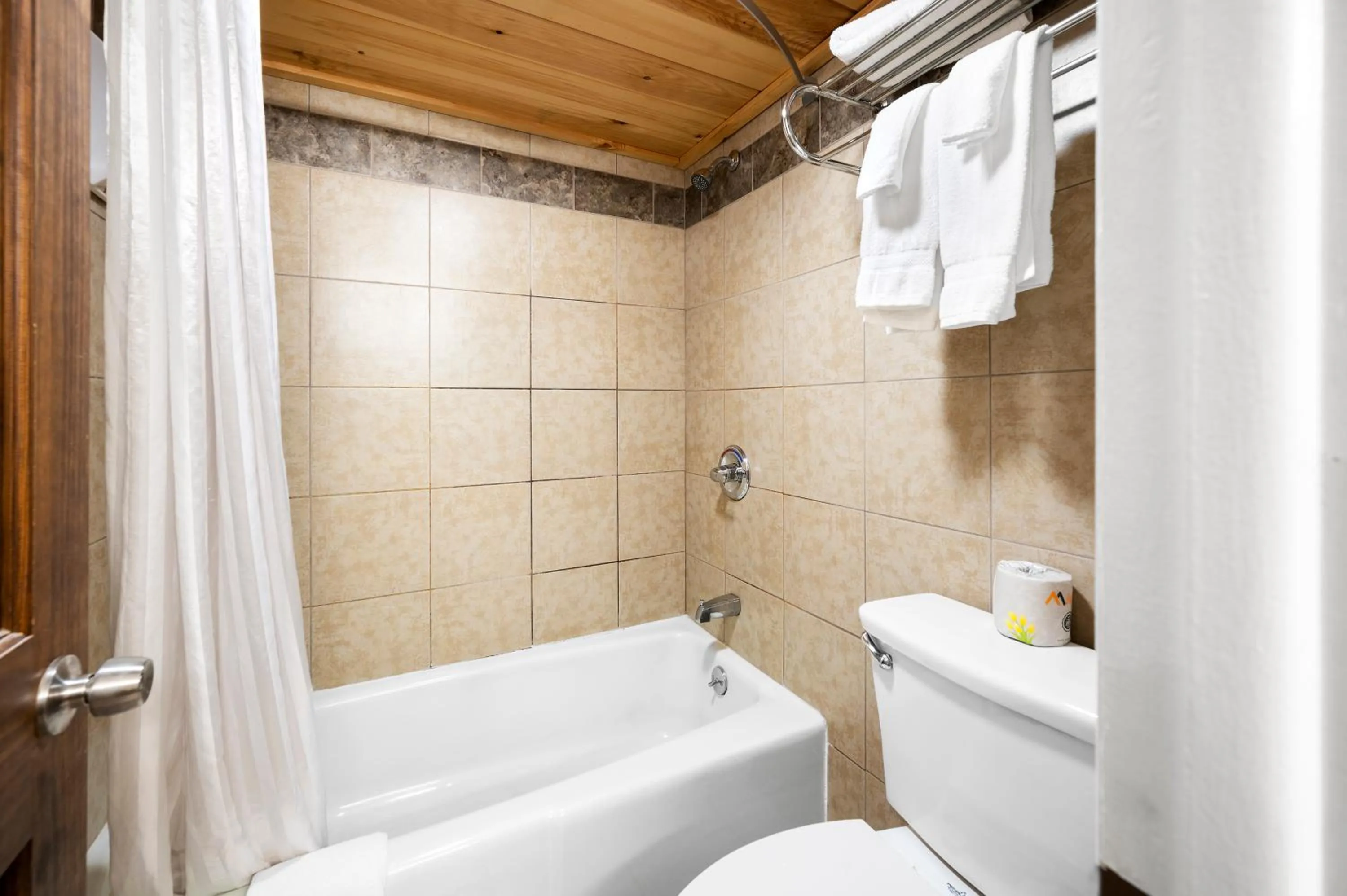 Country Town N' Suites