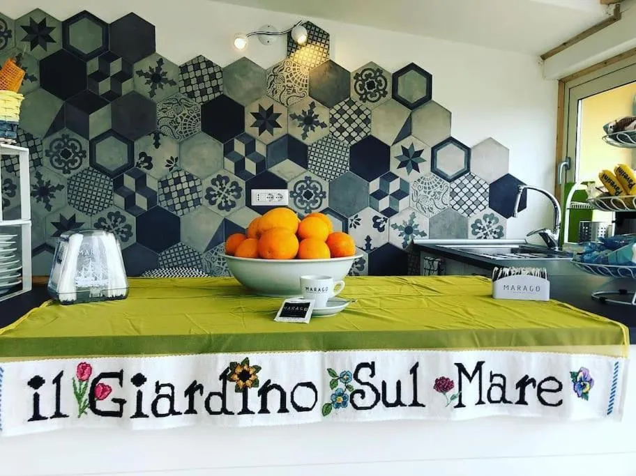 B & B Il Giardino sul Mare