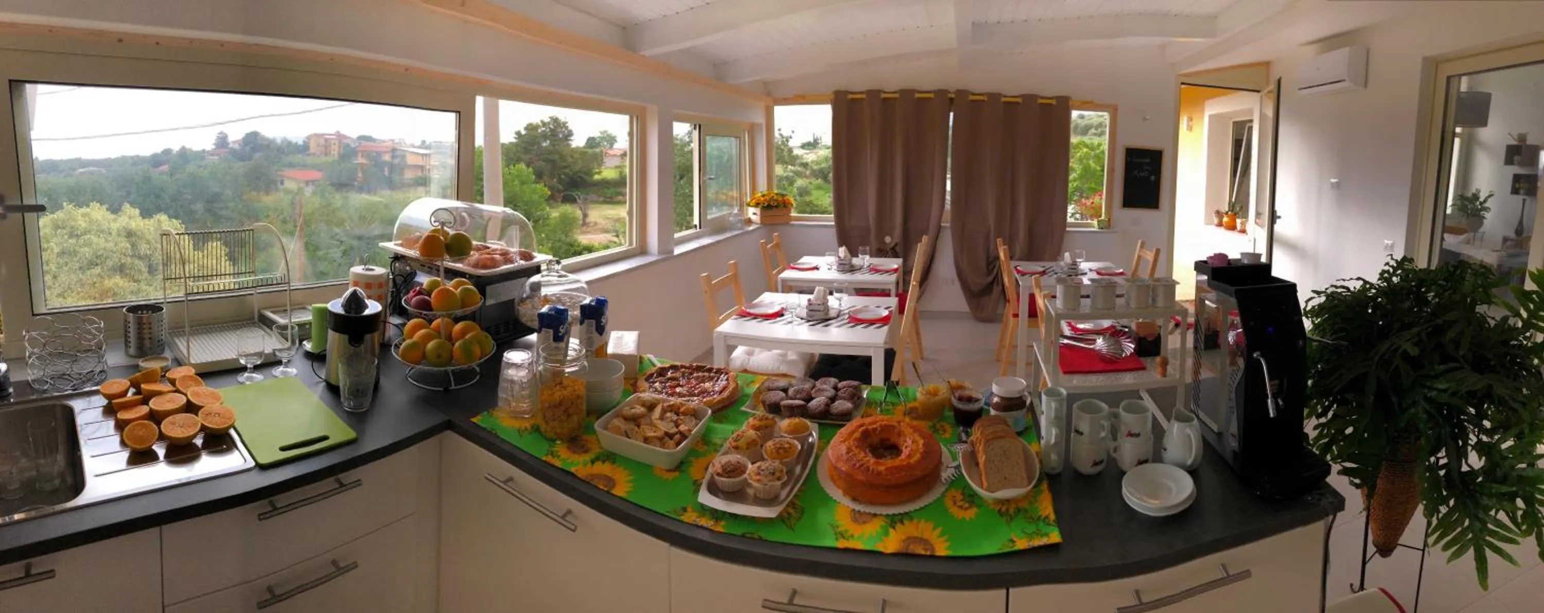 Breakfast in B & B Il Giardino sul Mare