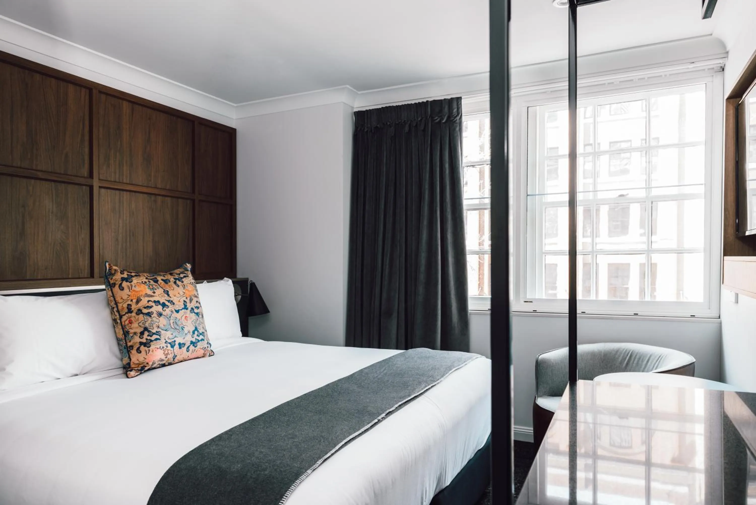 Bed in Veriu Central