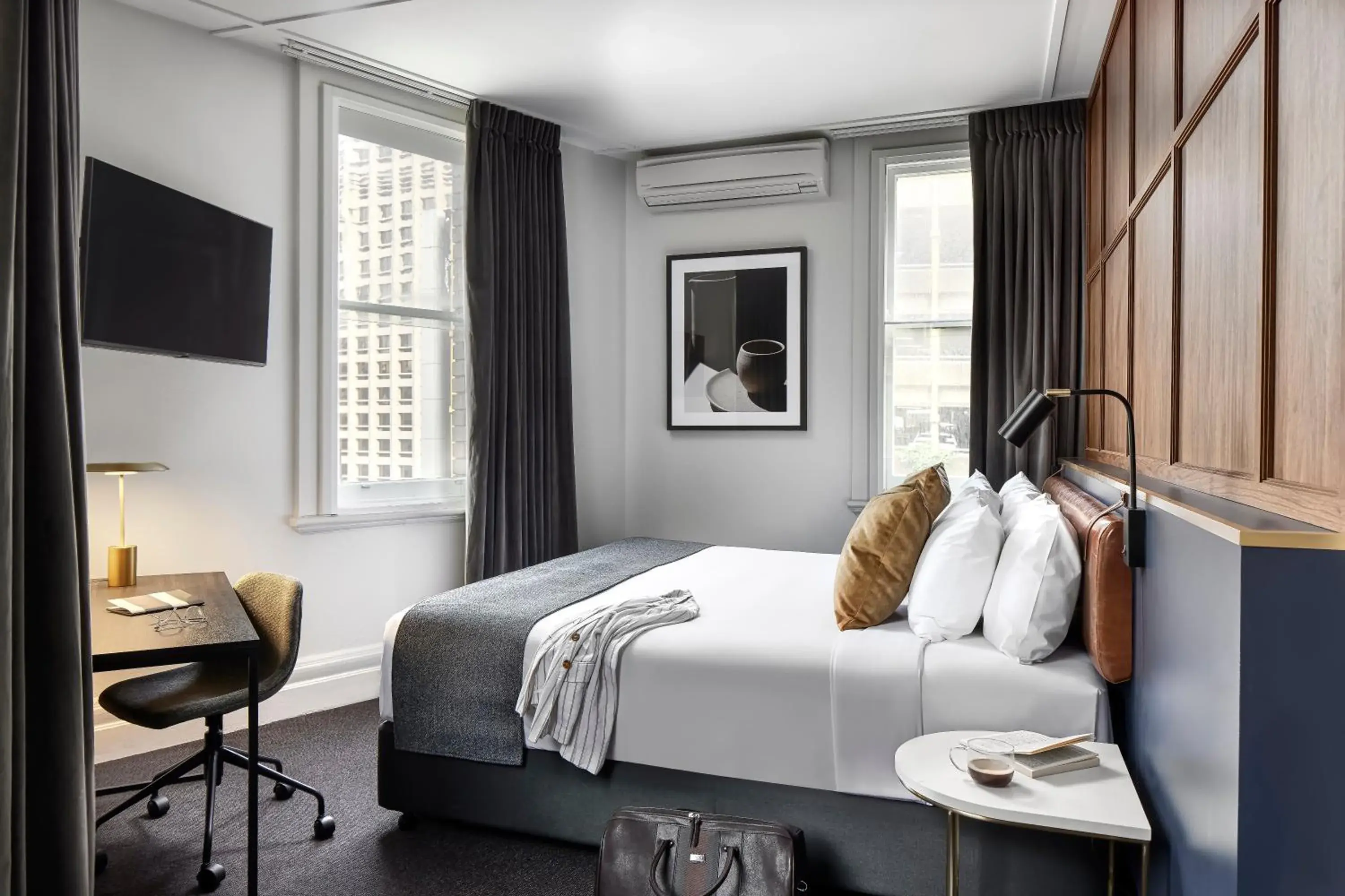 Junior Suite King or Twin in Veriu Central Junior Suite King or Twin in Veriu Central