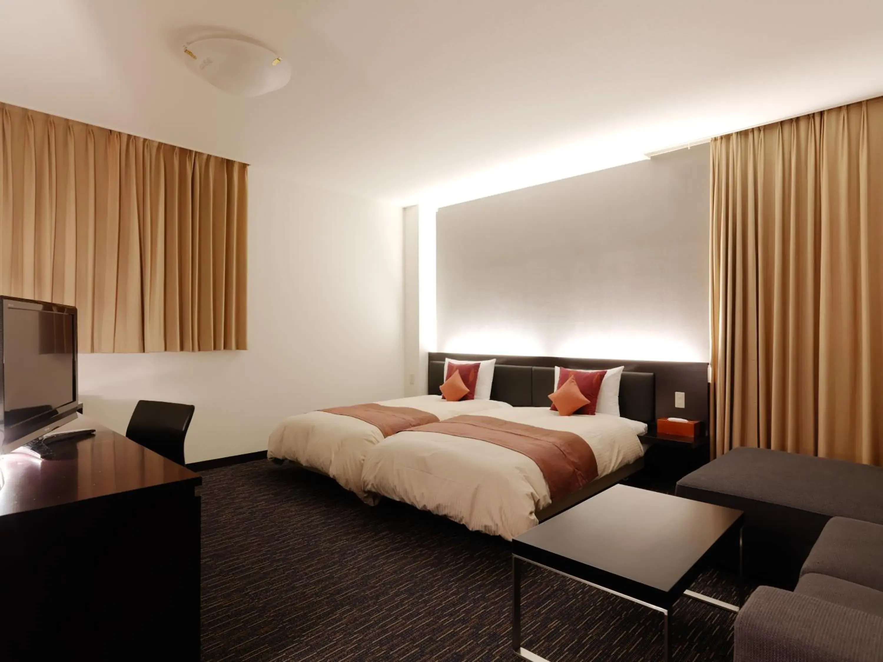 Deluxe Twin Room - single occupancy in Muroran Prince Hotel Deluxe Twin Room - single occupancy in Muroran Prince Hotel