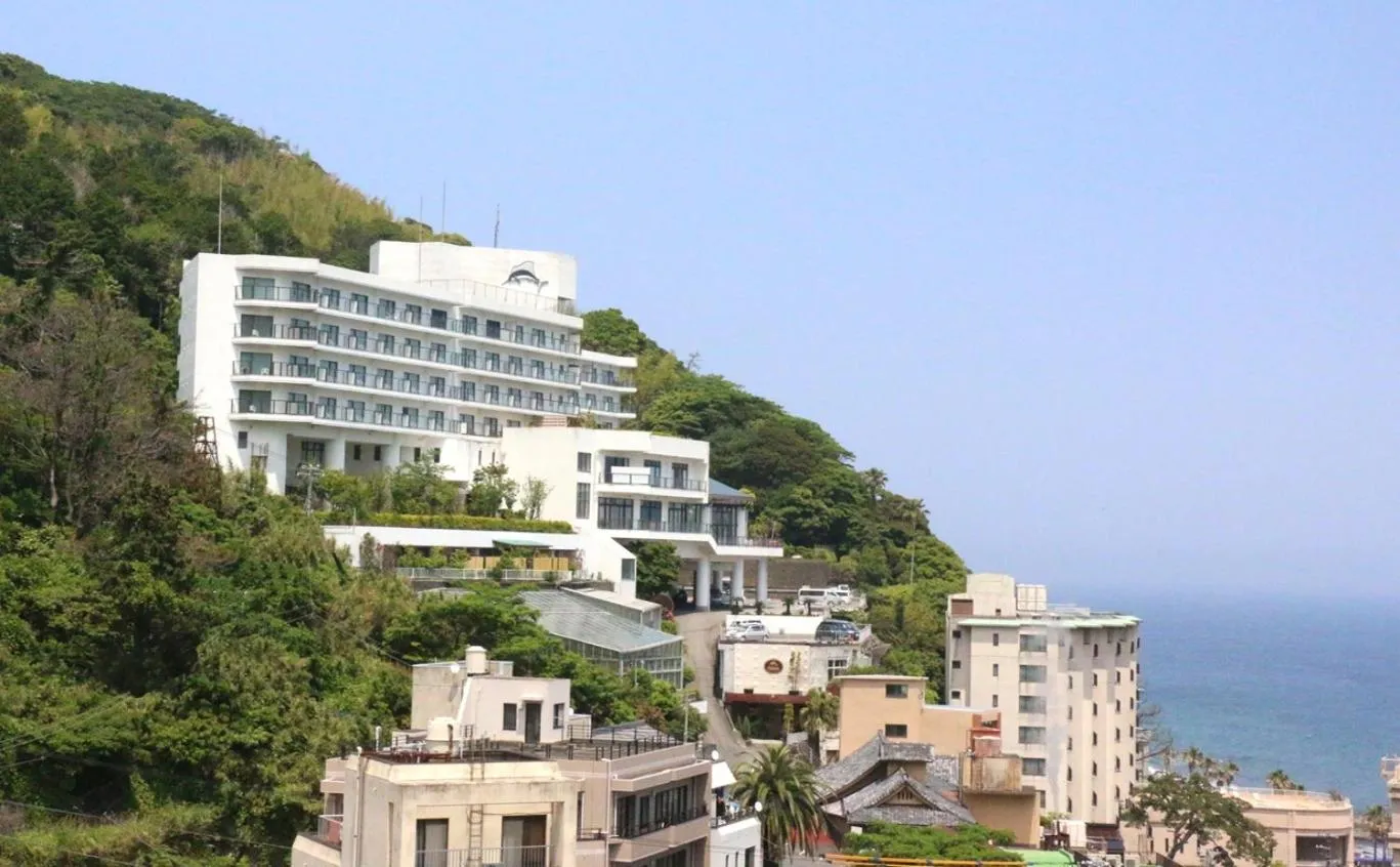 Facade/entrance in Hotel Katara Resort & Spa