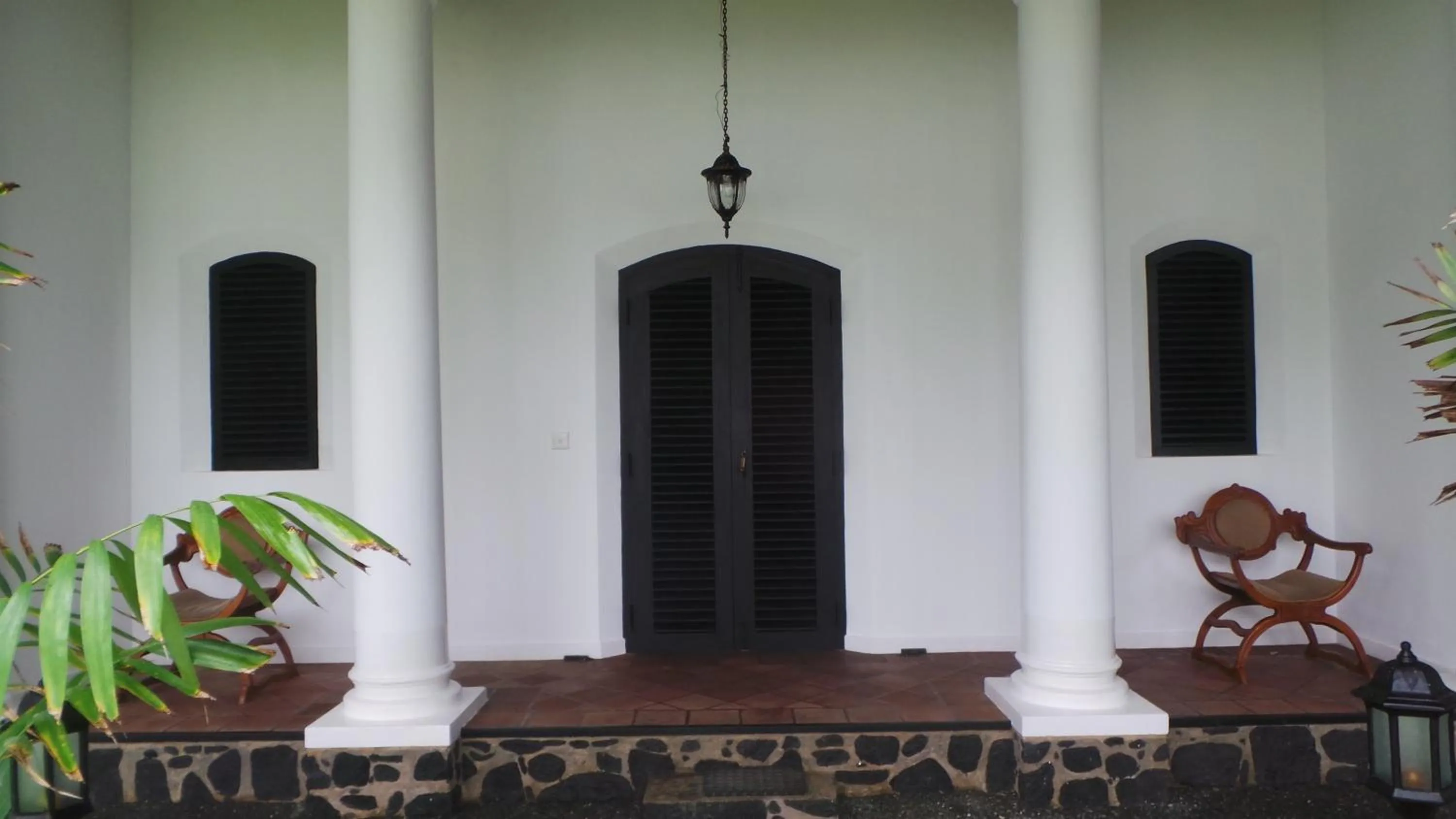 Facade/entrance in Villa Tissa Beach Resort