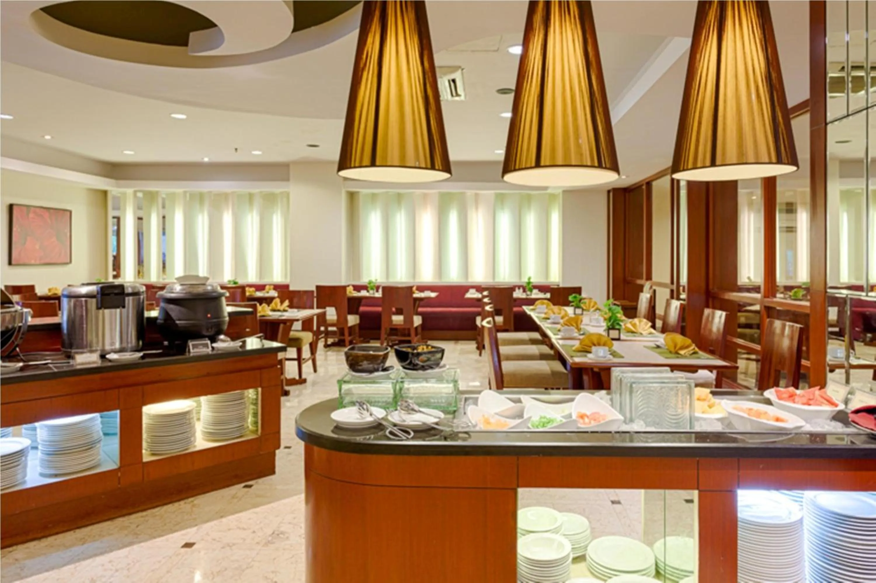 Restaurant/places to eat in Hotel Sahid Surabaya