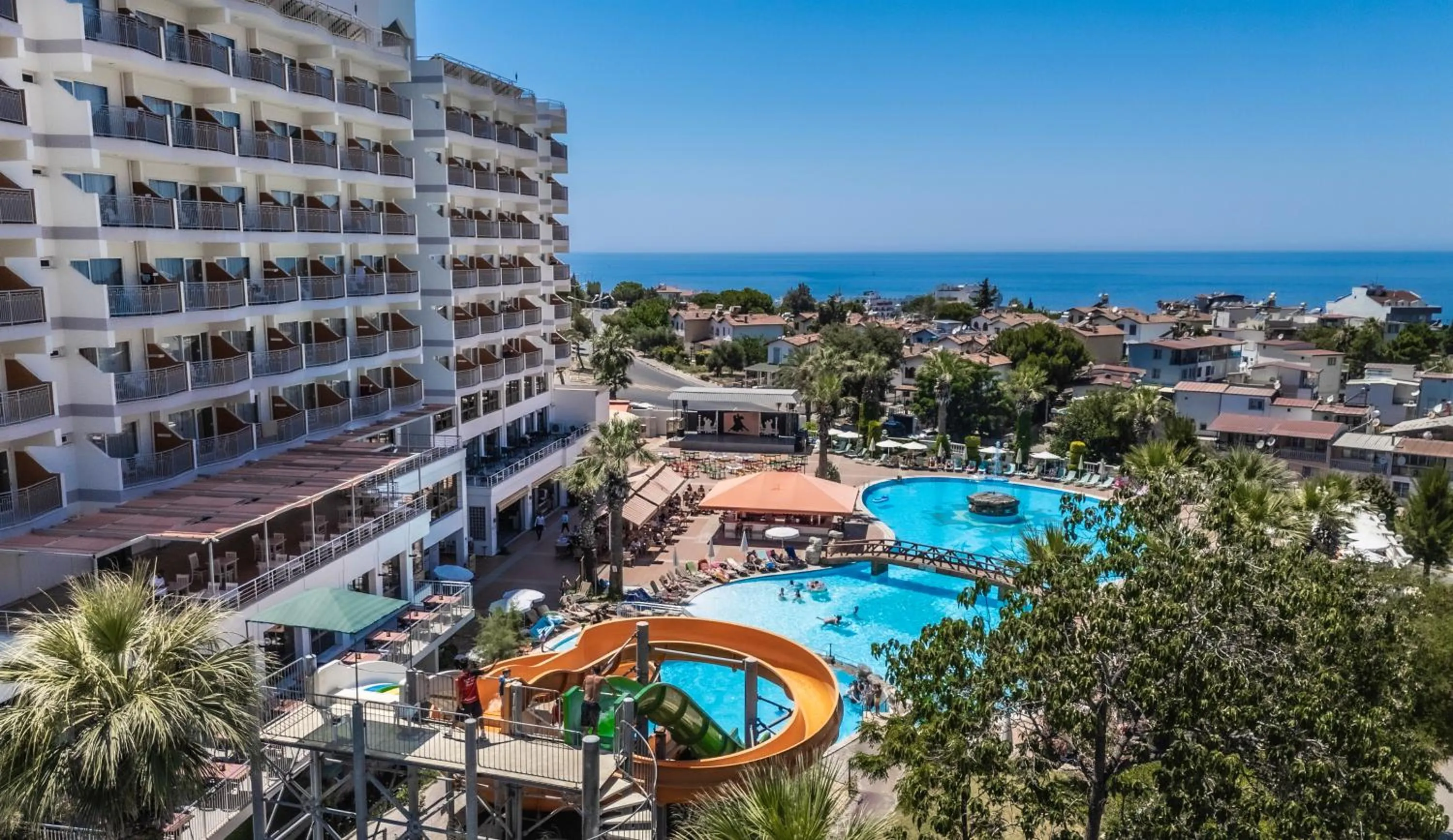 Property building in Palmin Hotel