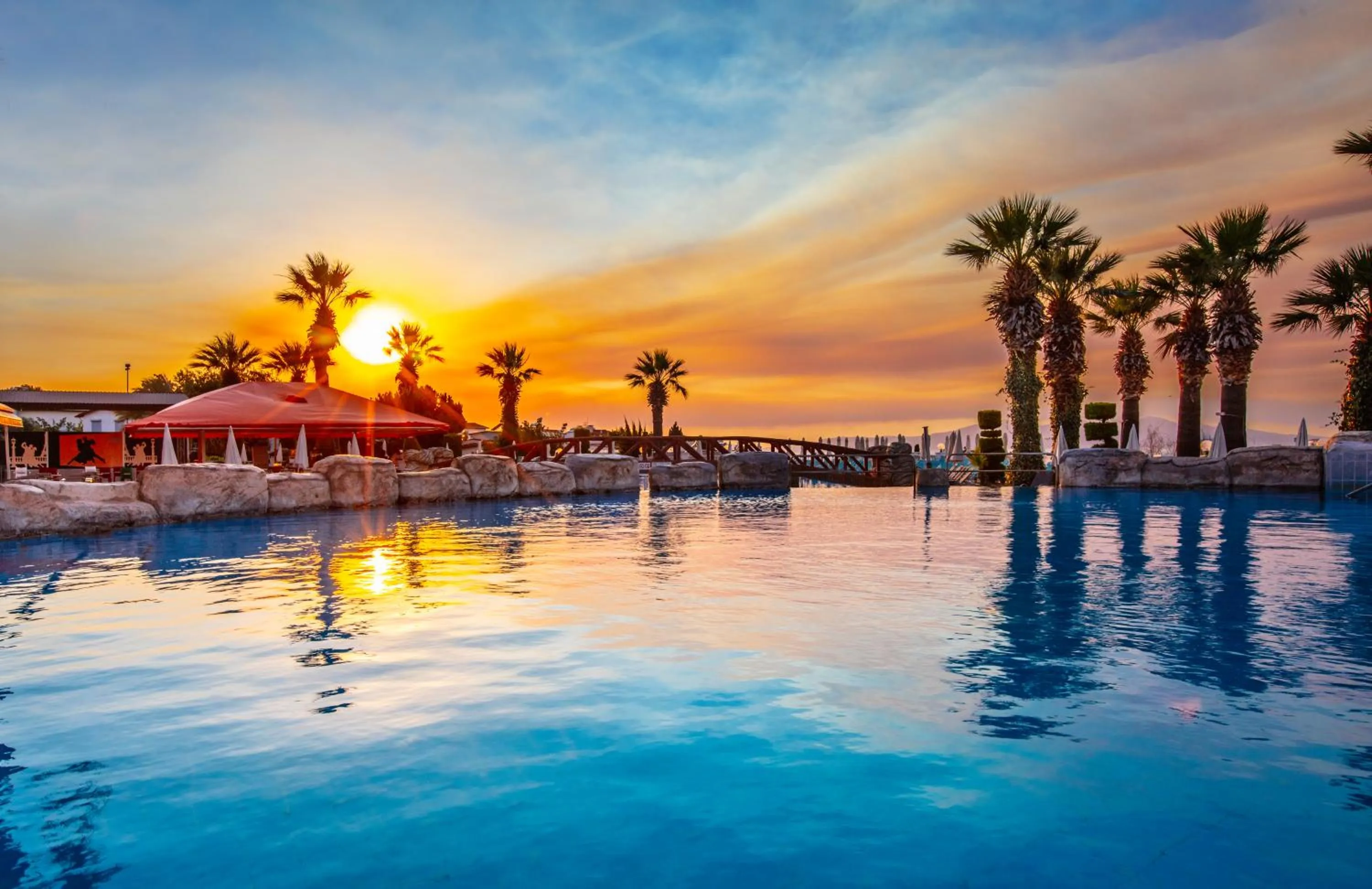 Swimming pool in Palmin Hotel