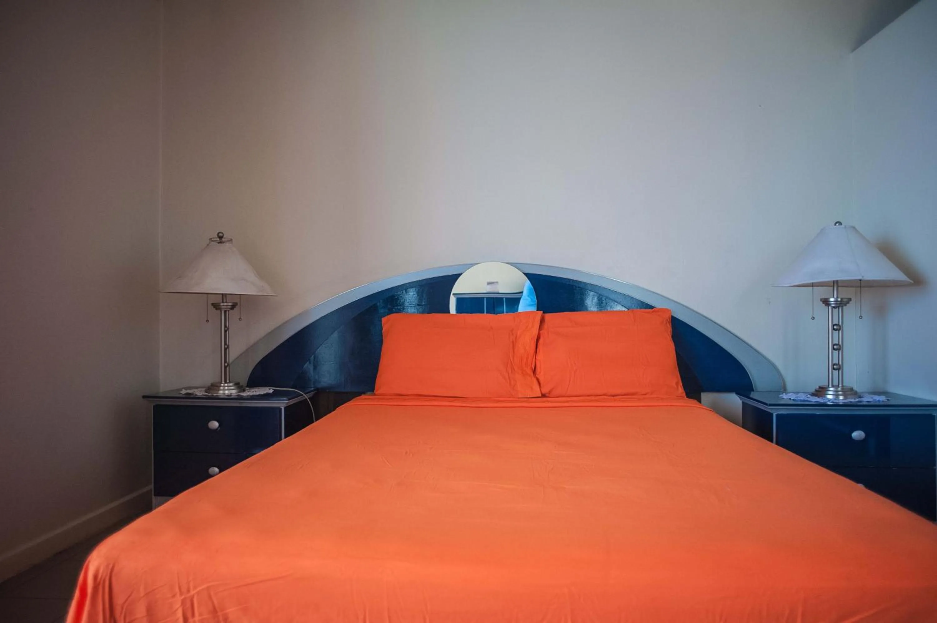 Bedroom, Bed in Montego Bay Club Beach Resort