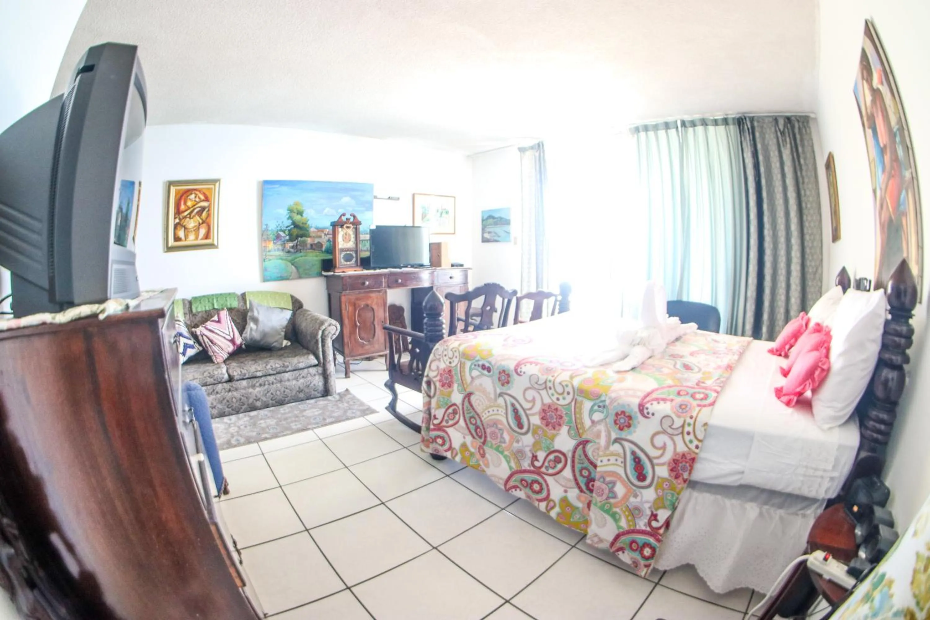 Bed in Montego Bay Club Beach Resort