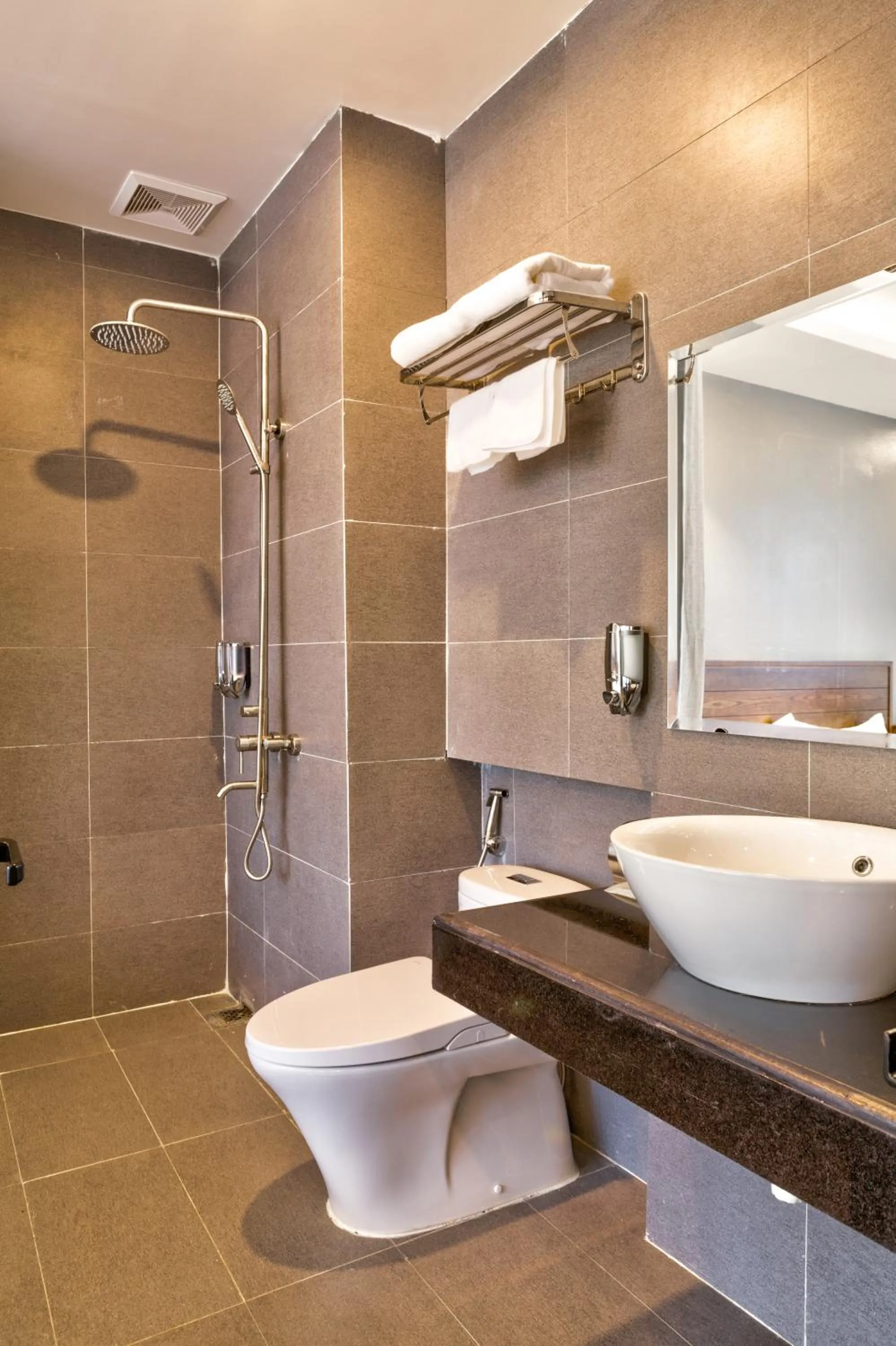 Bathroom in Lustig Hostel