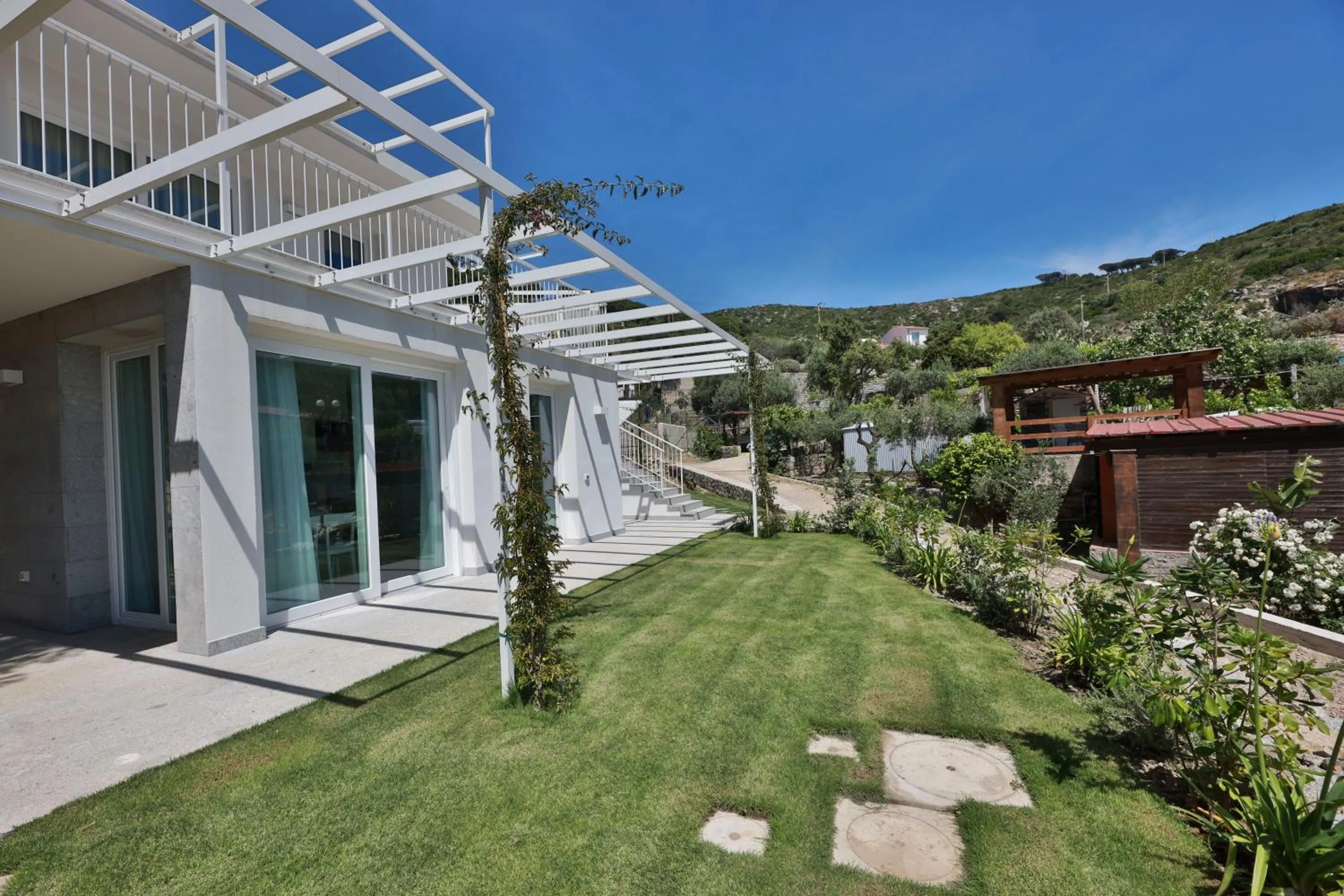 Garden view in Hotel Baia Imperiale