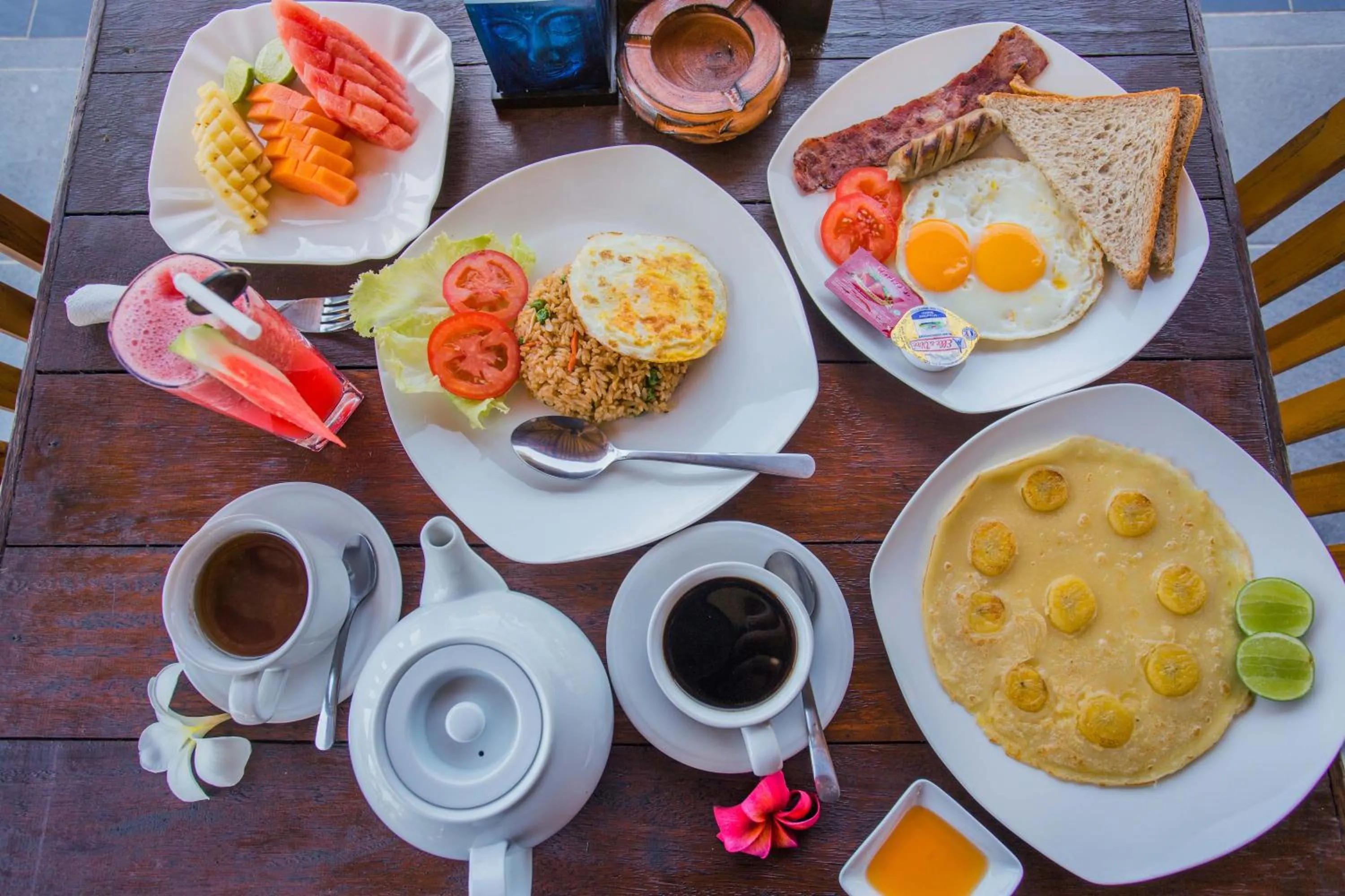 Breakfast in D'Coin Lembongan