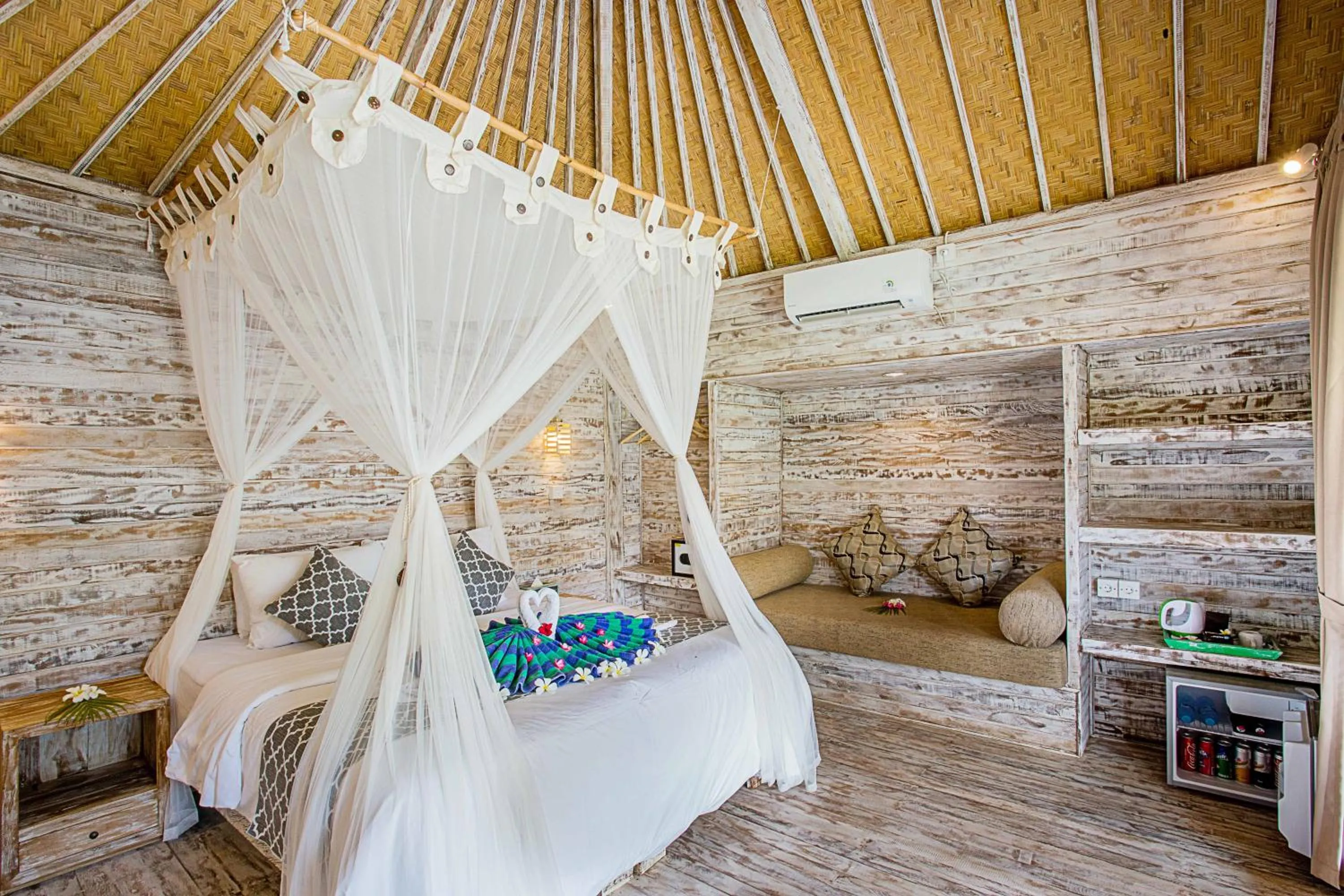 Bed in D'Coin Lembongan