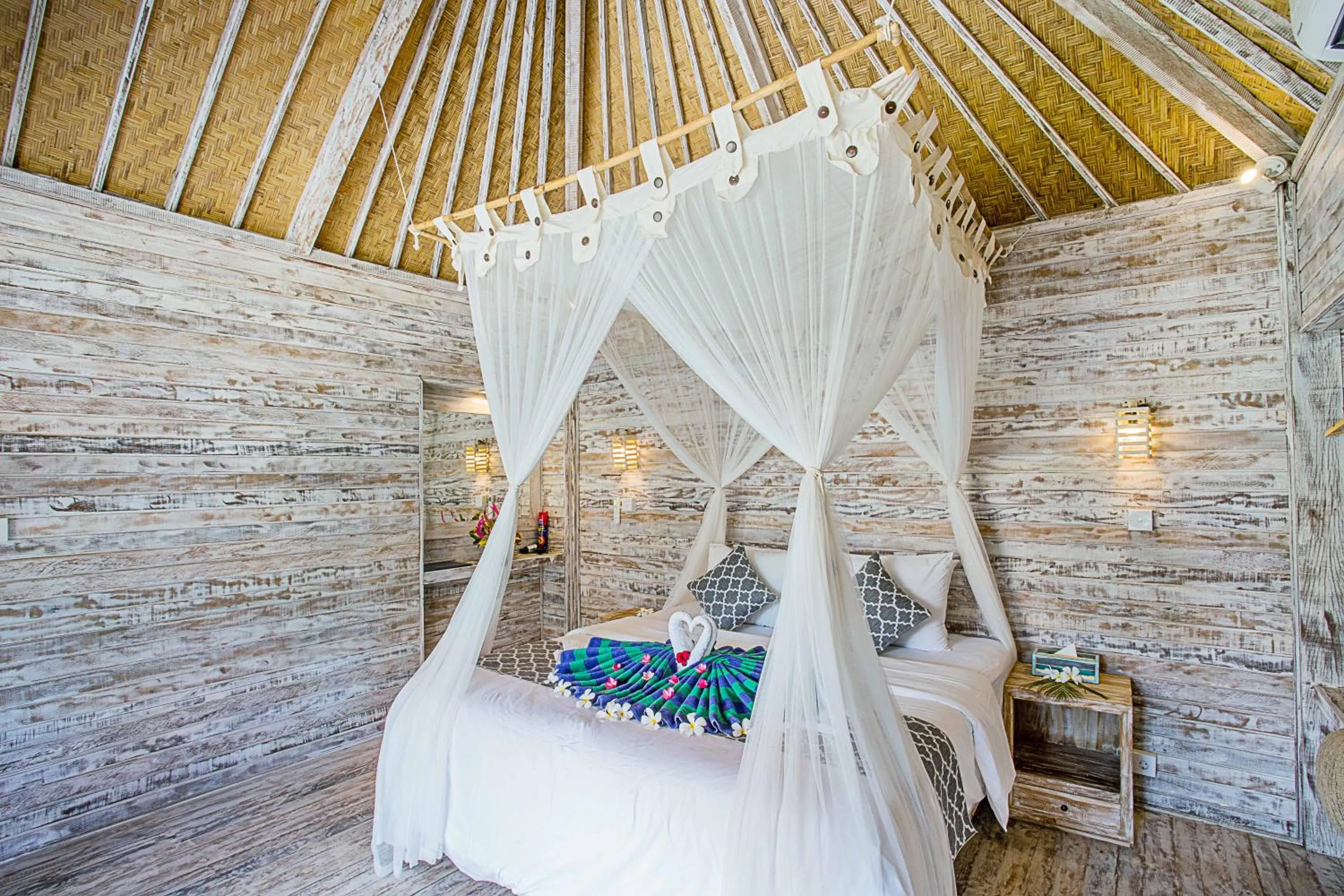 Massage, Bed in D'Coin Lembongan