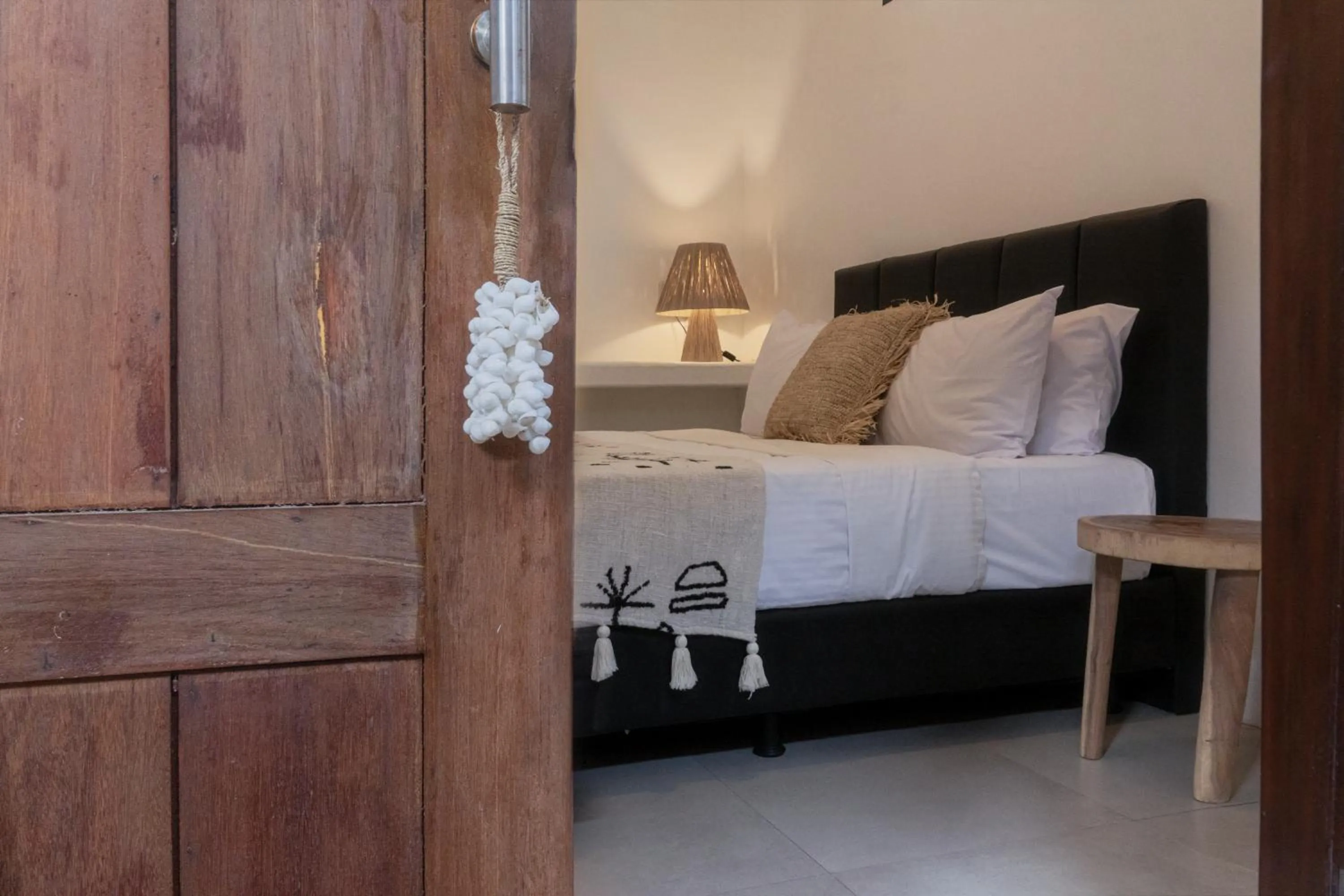 Bed in Cabana - Boutique Beachfront Accommodation
