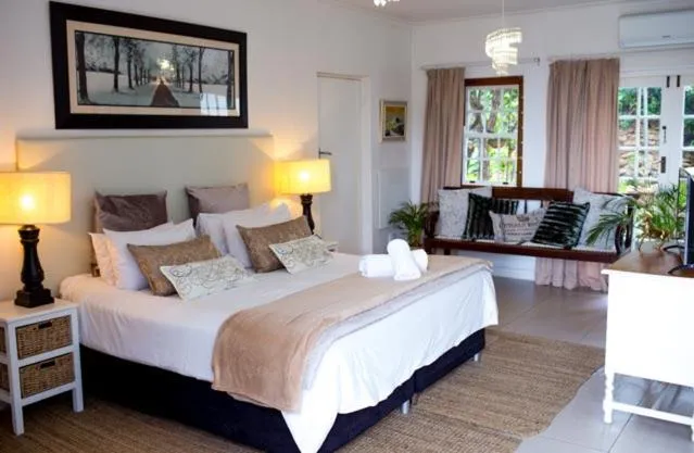 Photo of the whole room, Bed in Radium Hall Guest House