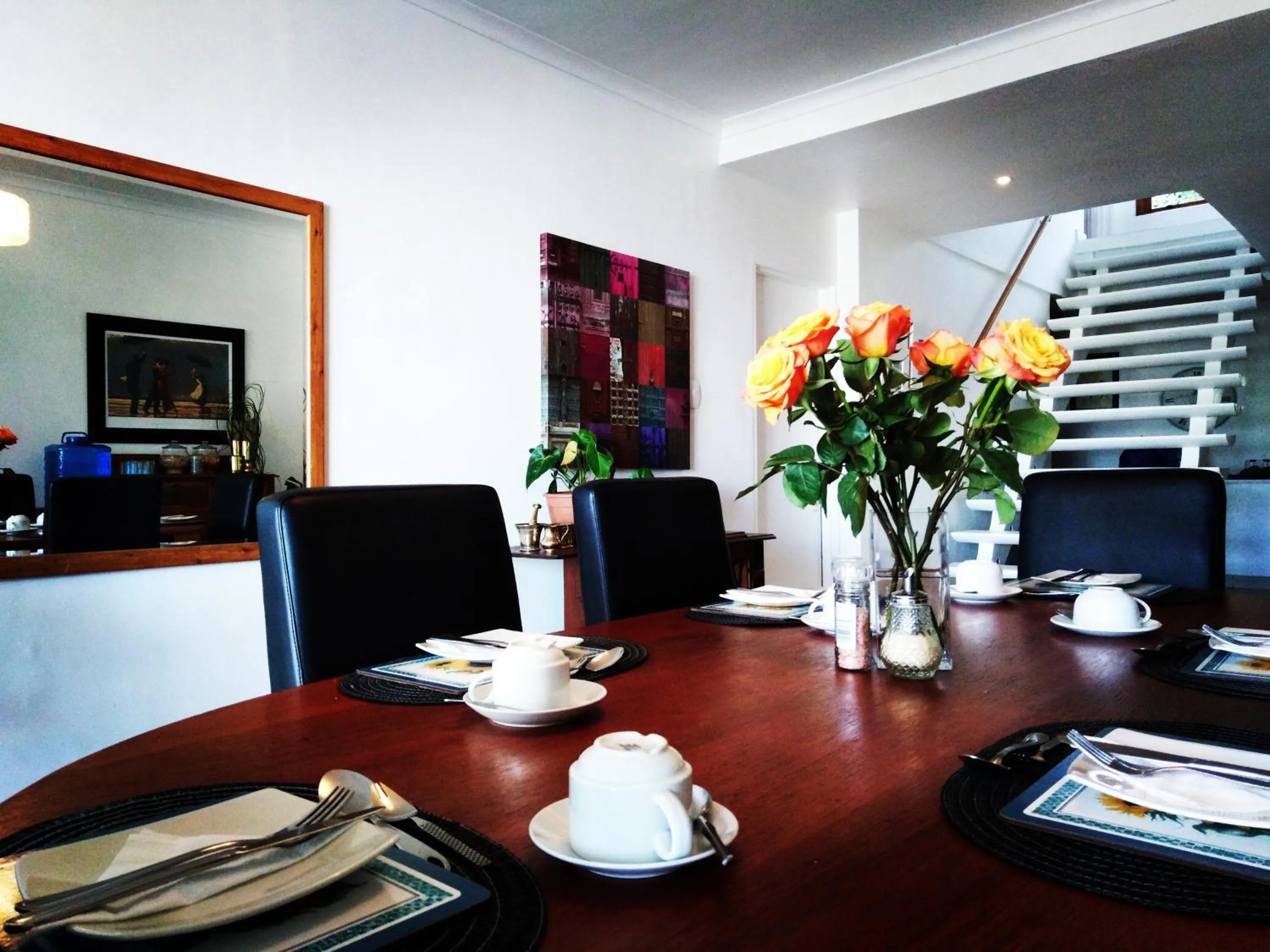 Restaurant/places to eat in Radium Hall Guest House