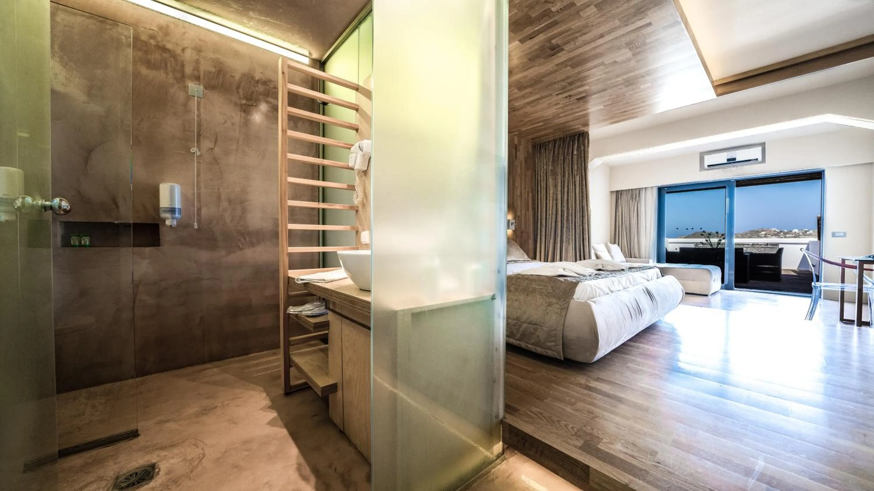 Photo of the whole room in Panorama Village Hotel