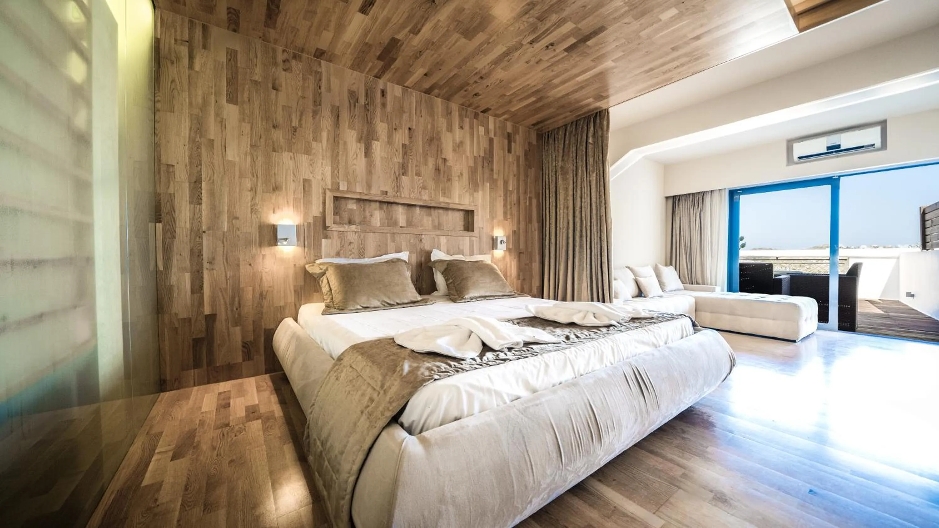 Photo of the whole room in Panorama Village Hotel