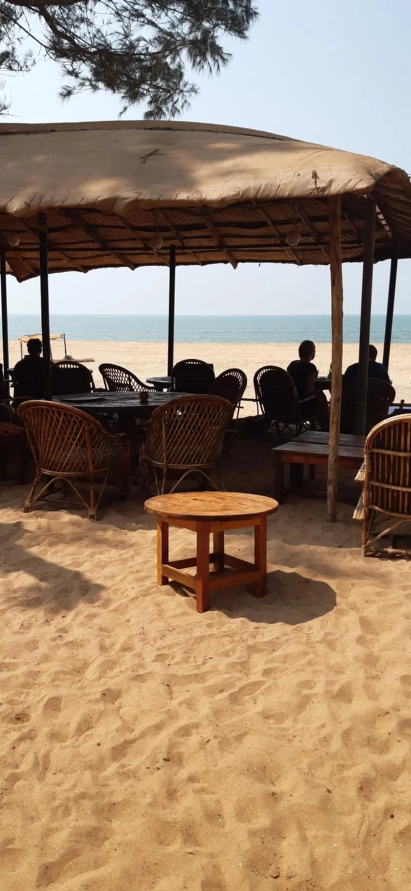 Restaurant/places to eat in Monsoon