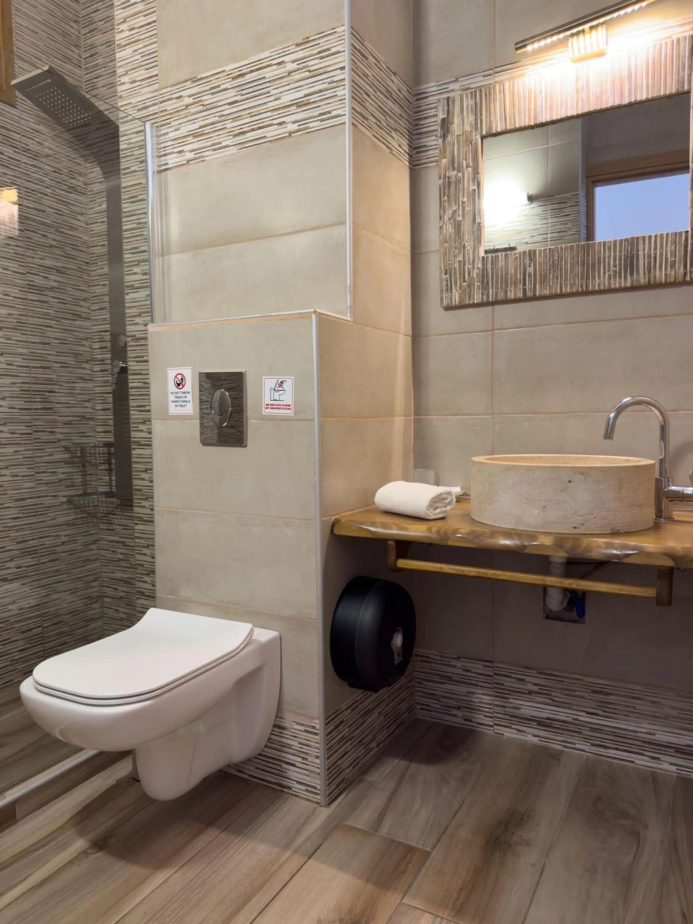 Bathroom in Deluxe Suites