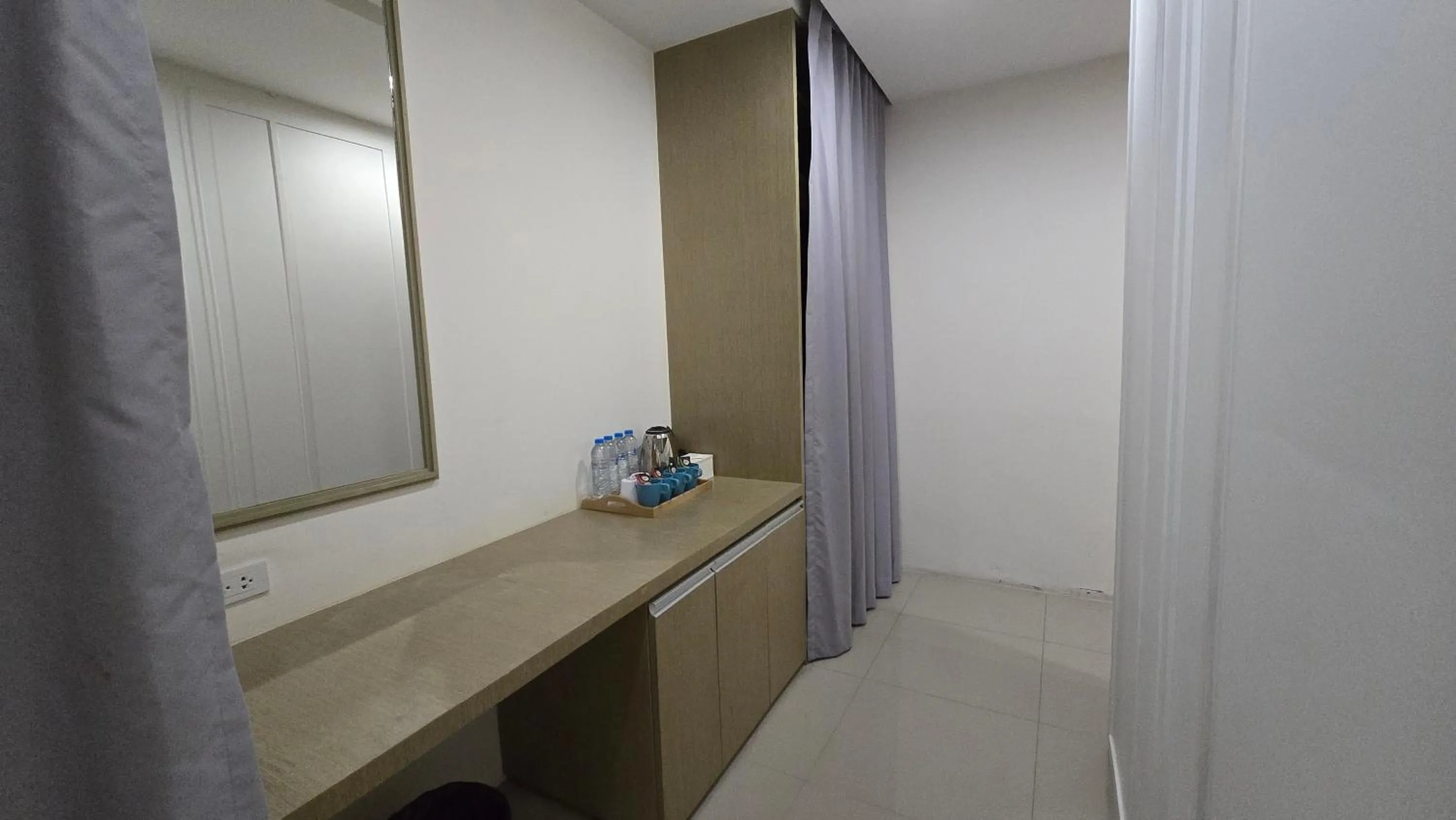 wardrobe in Sleepstation at Pratunam