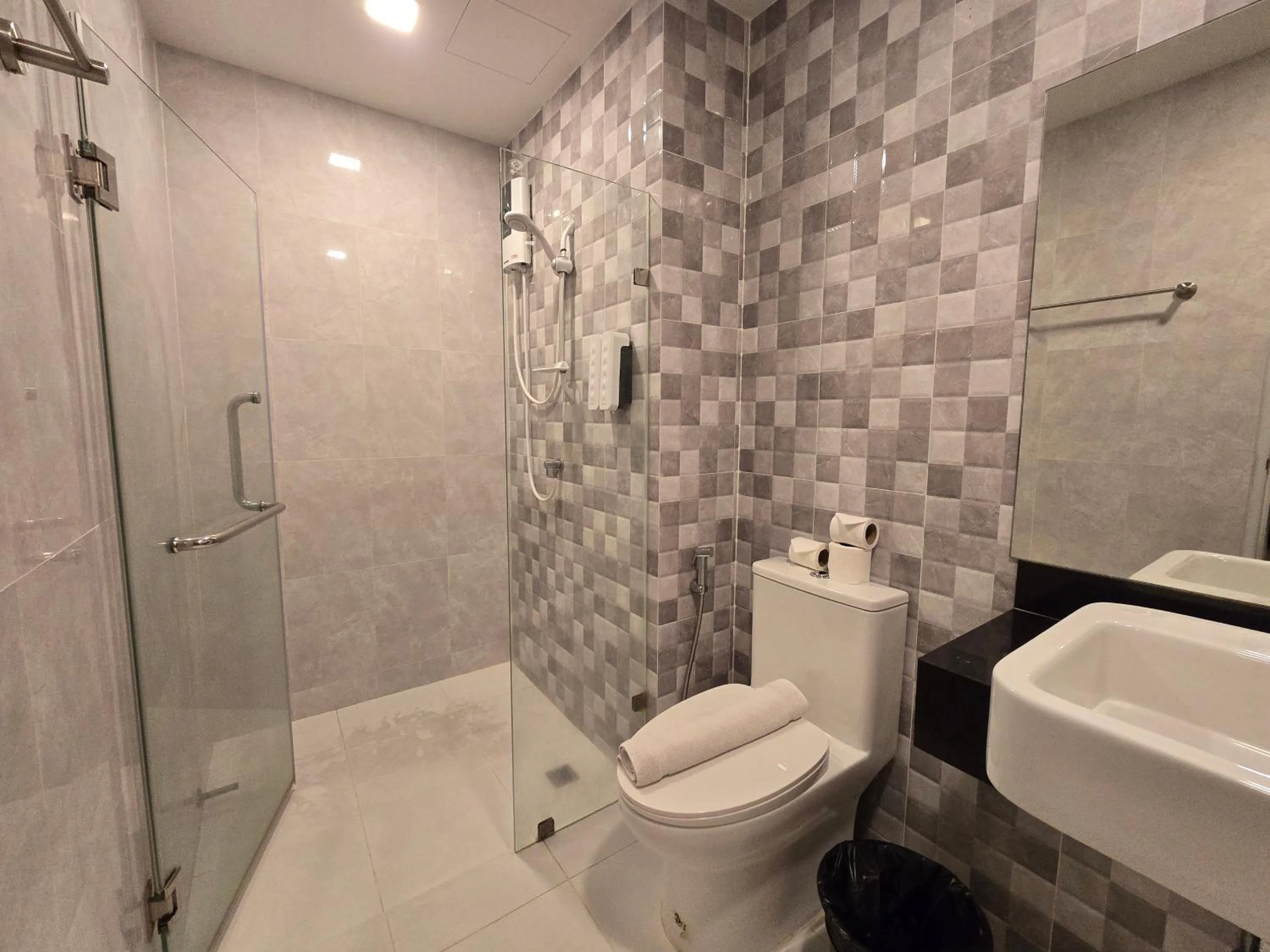 Bathroom in Sleepstation at Pratunam