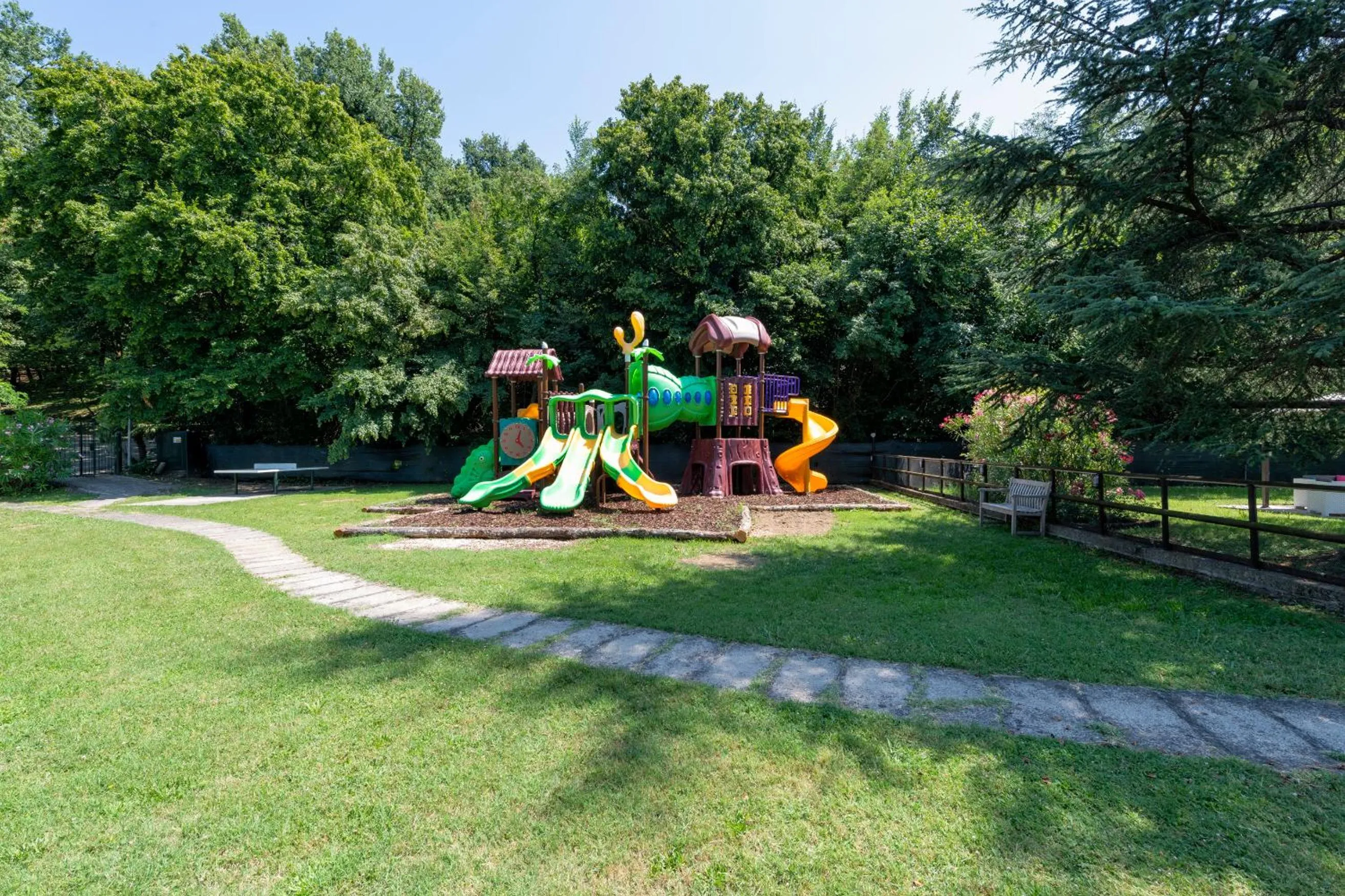 Children play ground in Park Residence Il Gabbiano