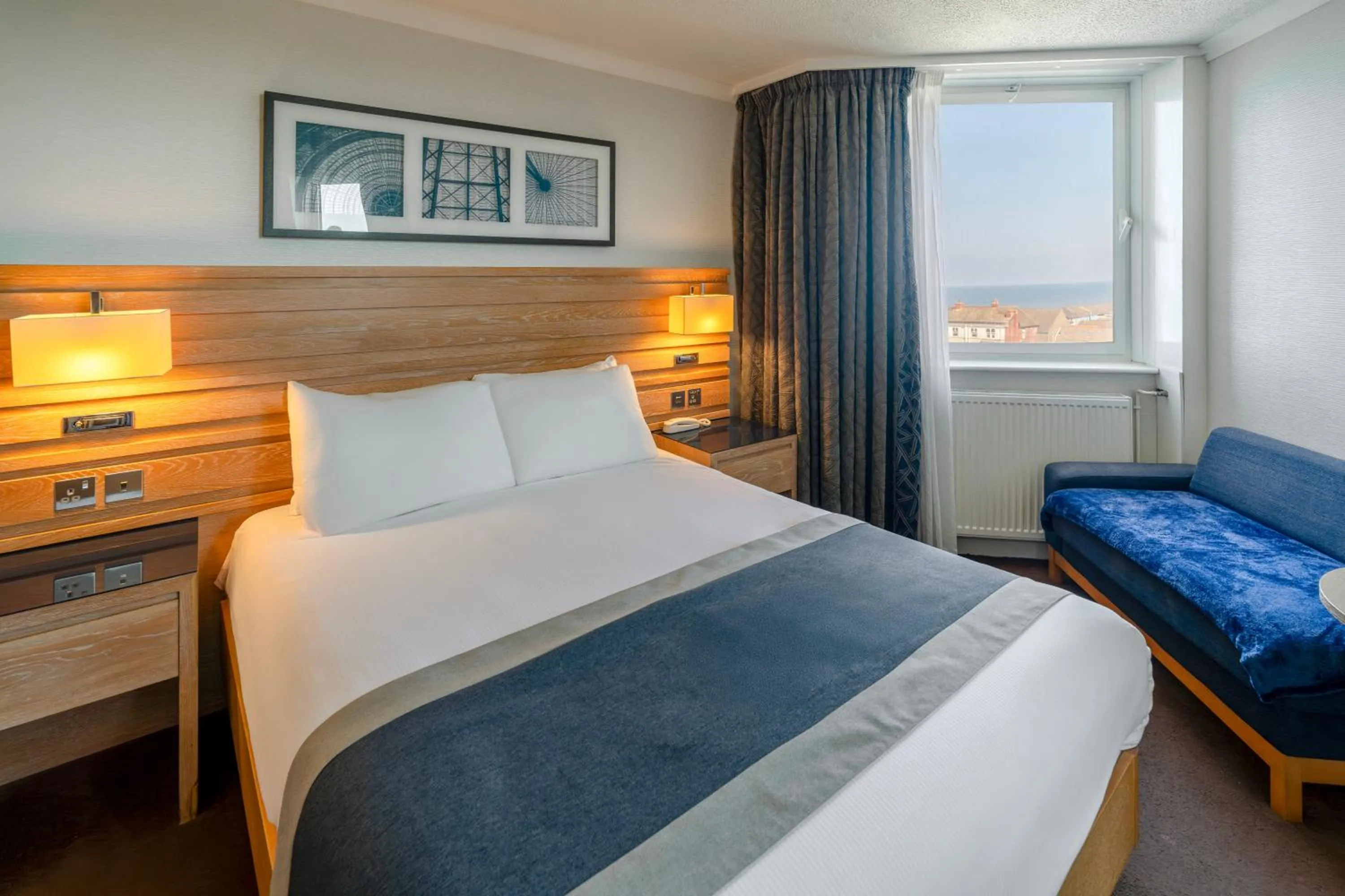 Bedroom, Bed in Grand Hotel Blackpool