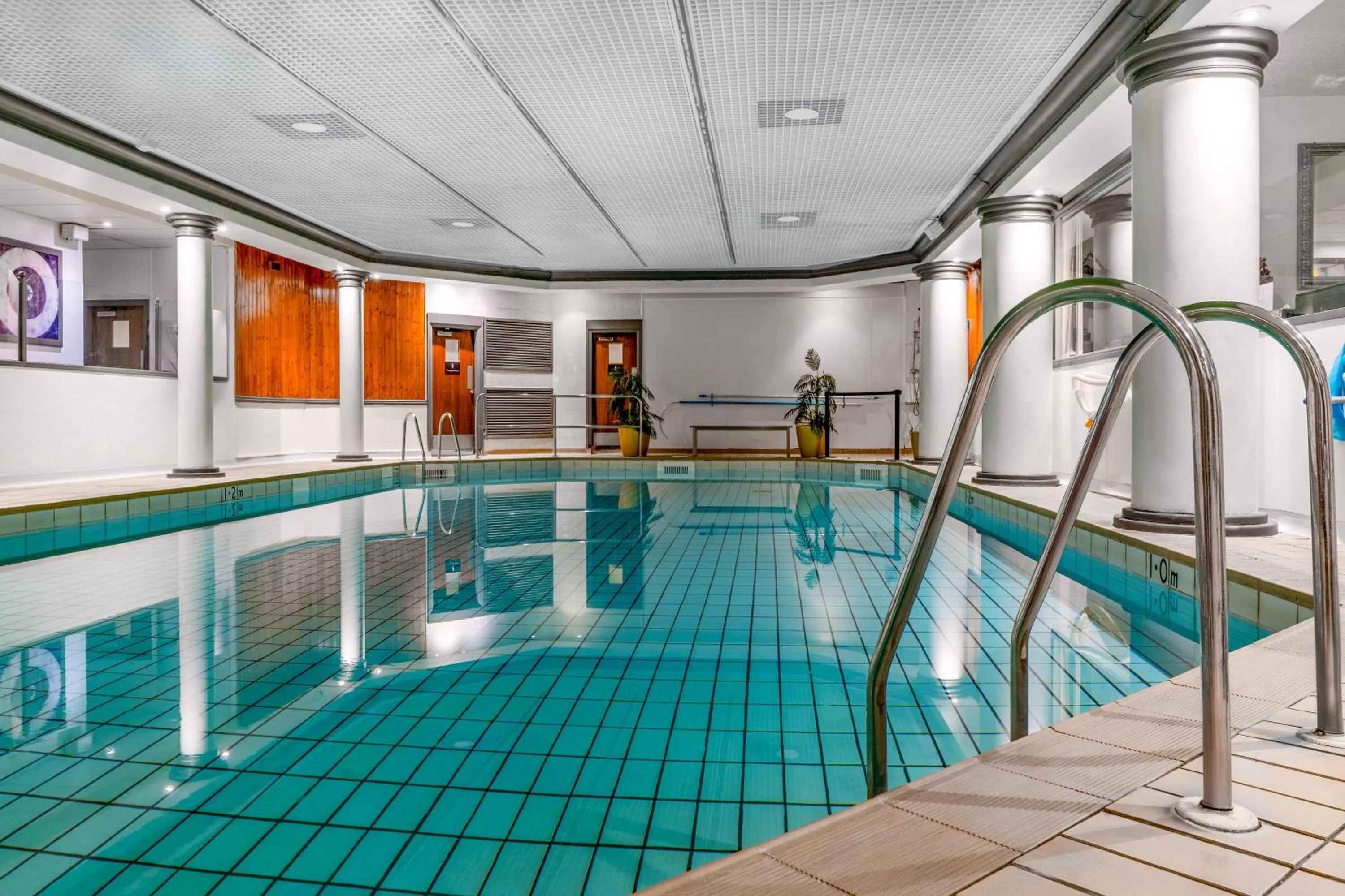 Swimming pool in Grand Hotel Blackpool