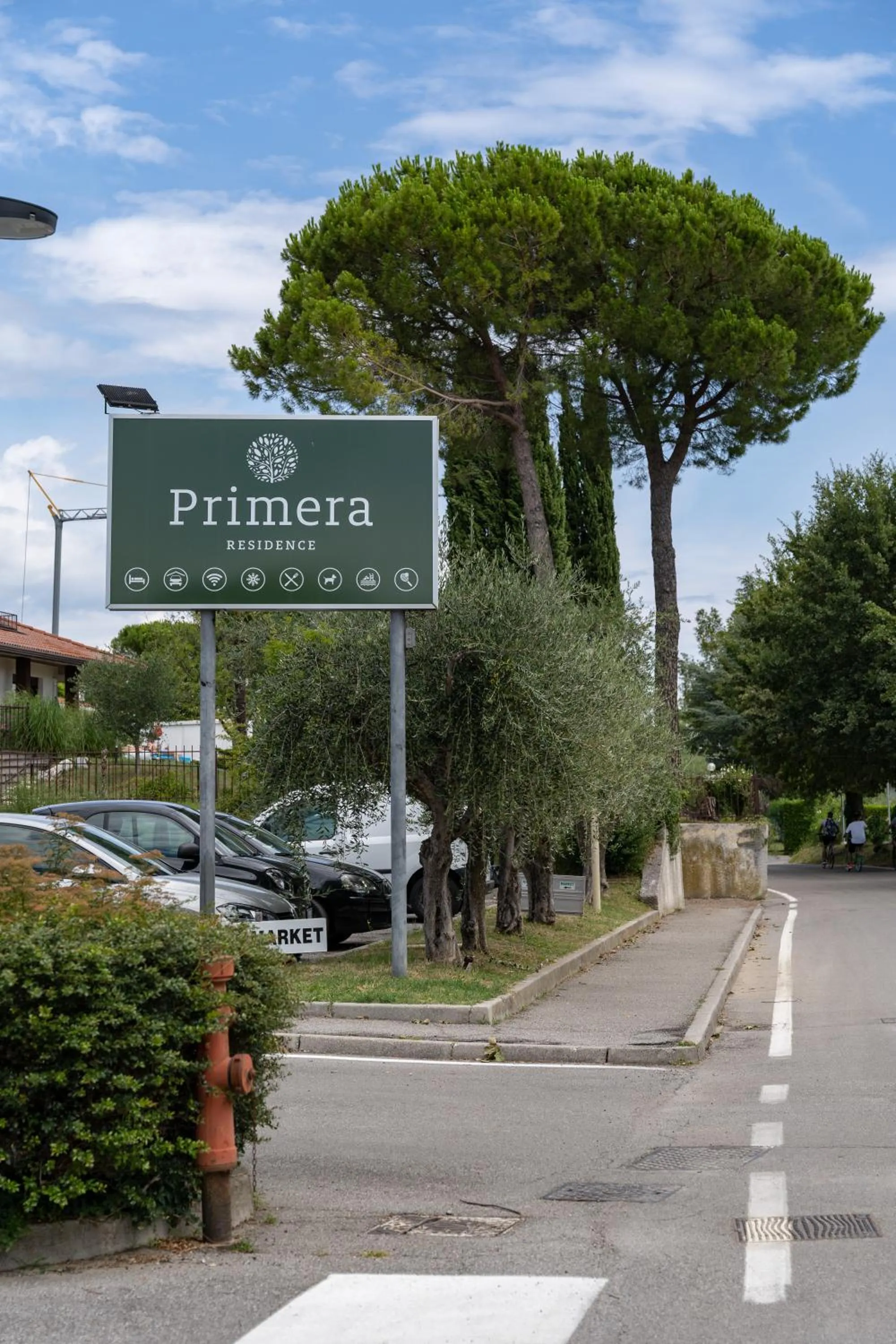 Facade/entrance in Residence Primera