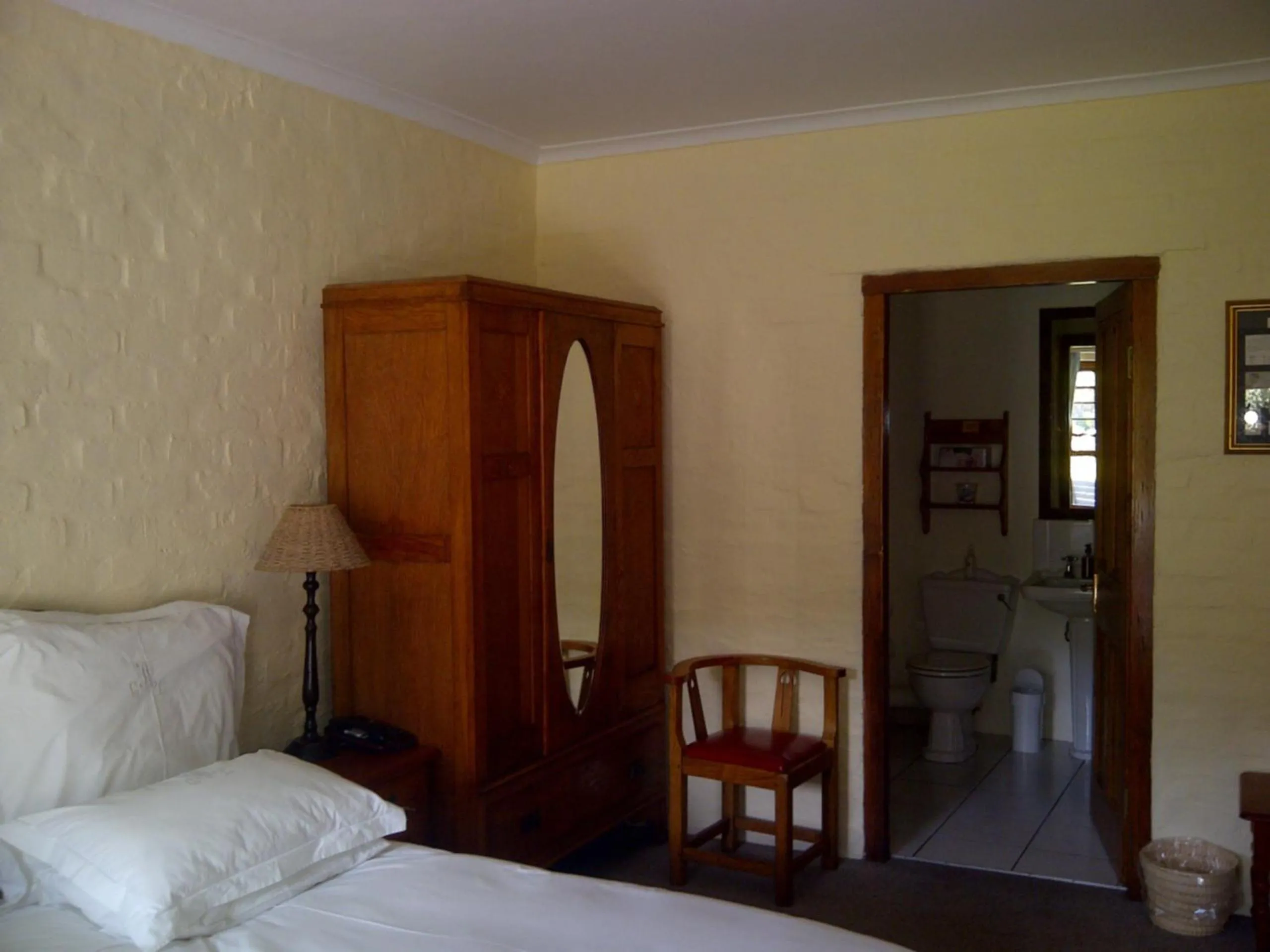 Bed in Agulhas Country Lodge