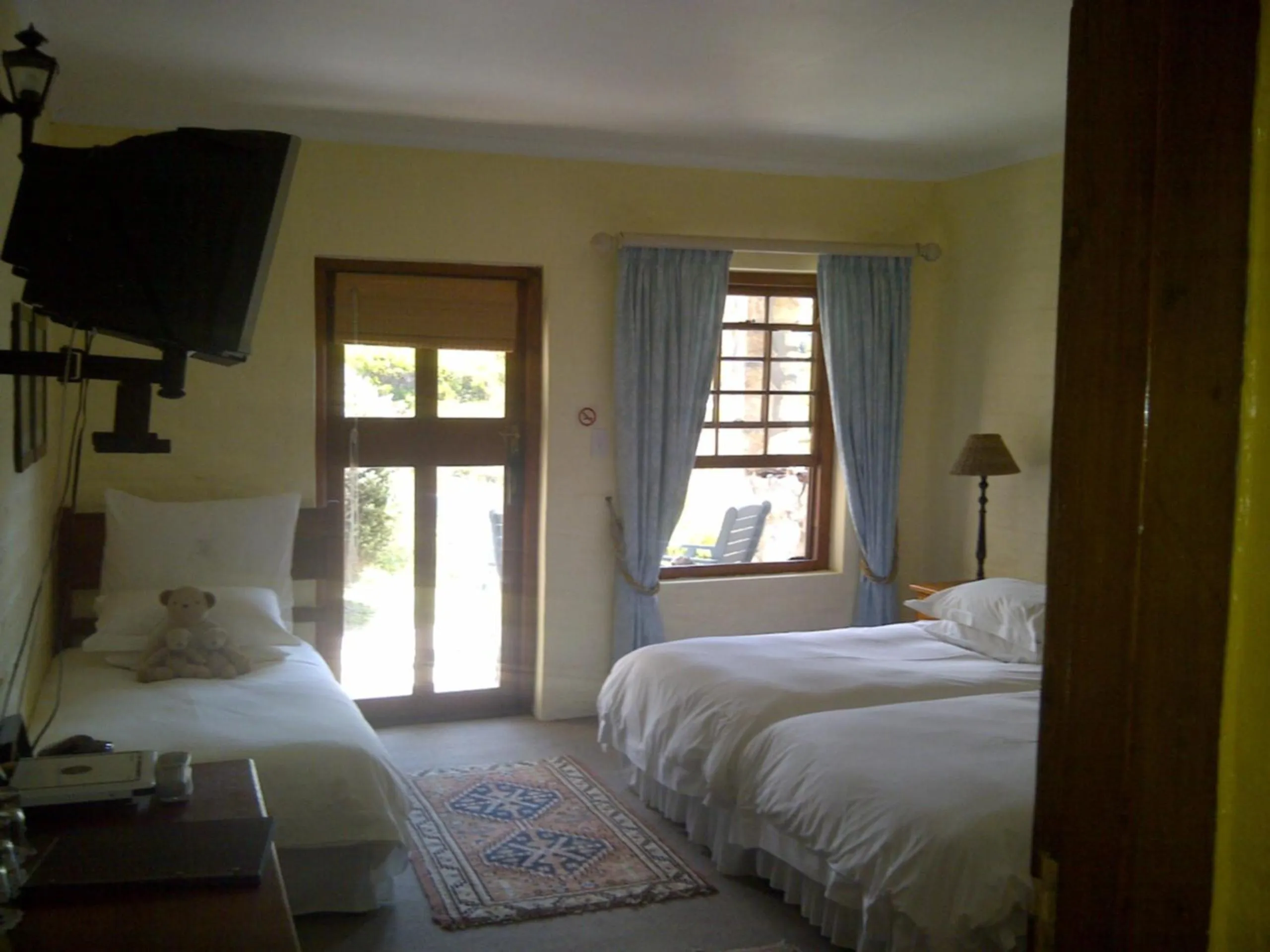 Bed in Agulhas Country Lodge