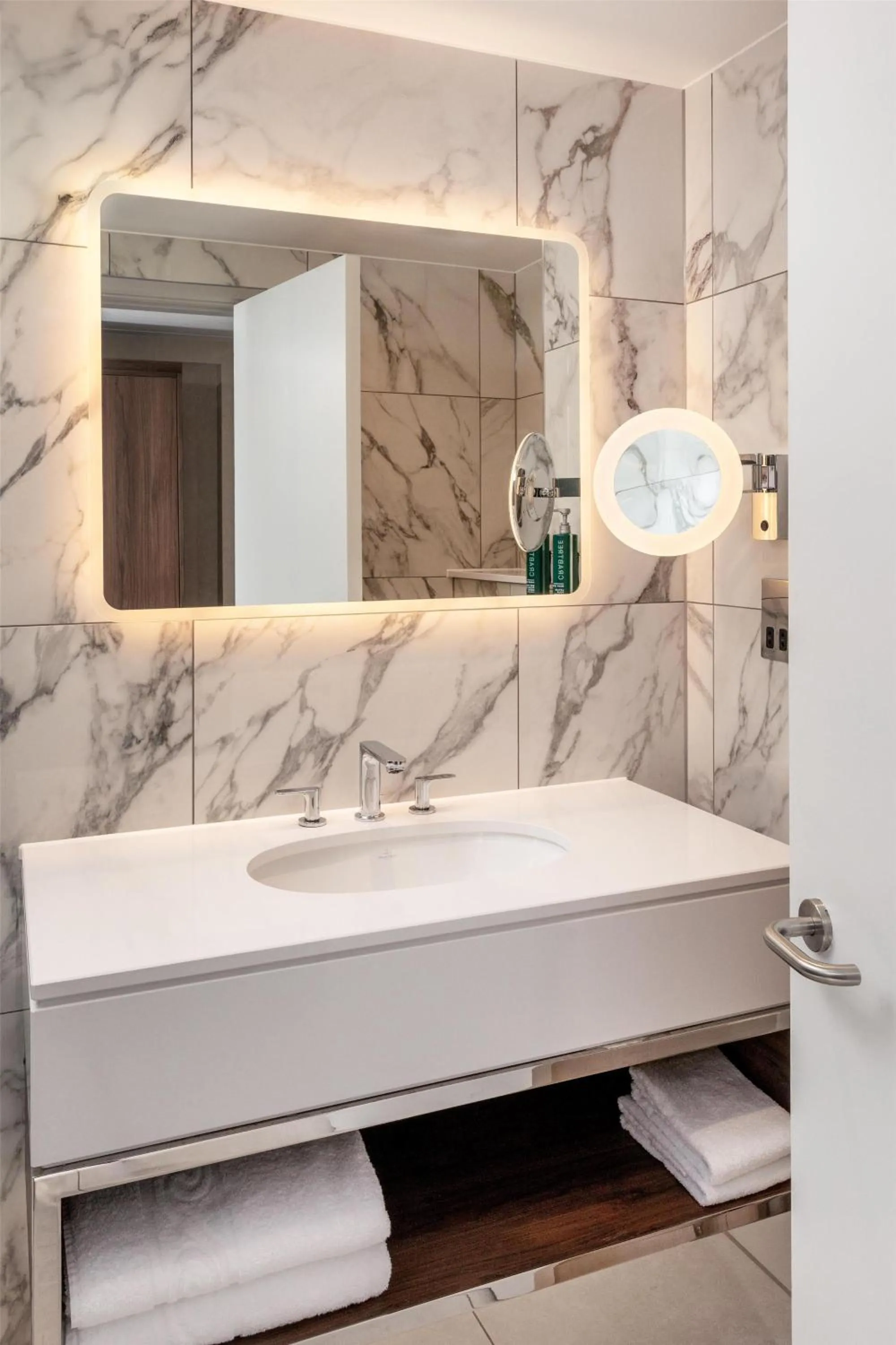 Bathroom in Hilton London Metropole