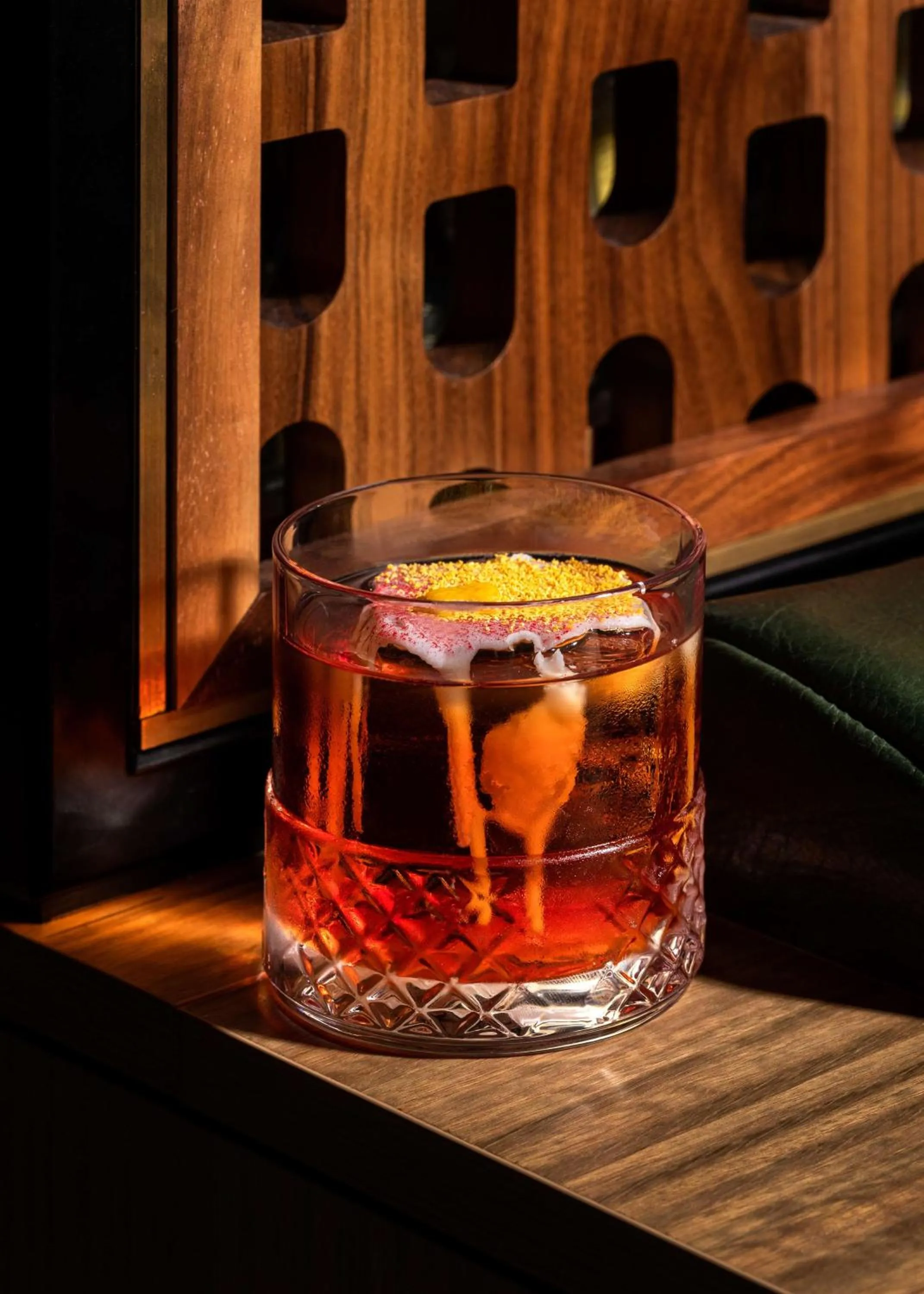 Lounge or bar in Hilton London Metropole