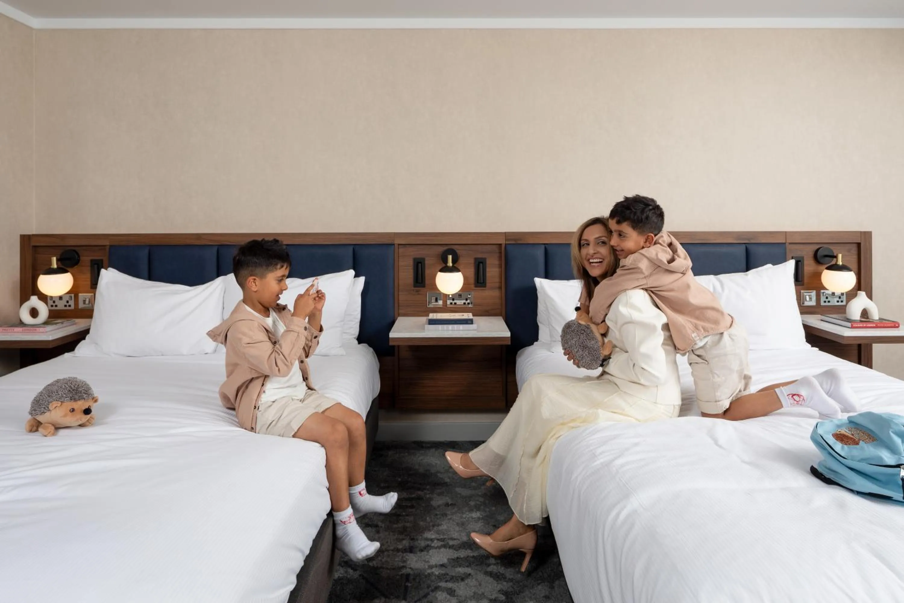 Family, Bed in Hilton London Metropole