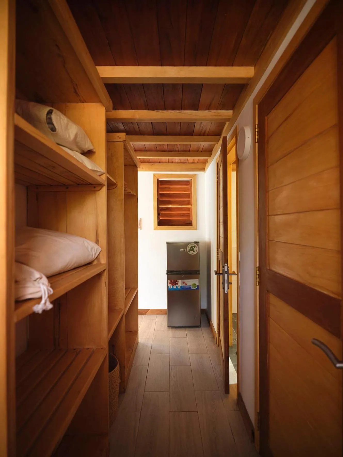 Photo of the whole room, Bed in Antsanitia Resort