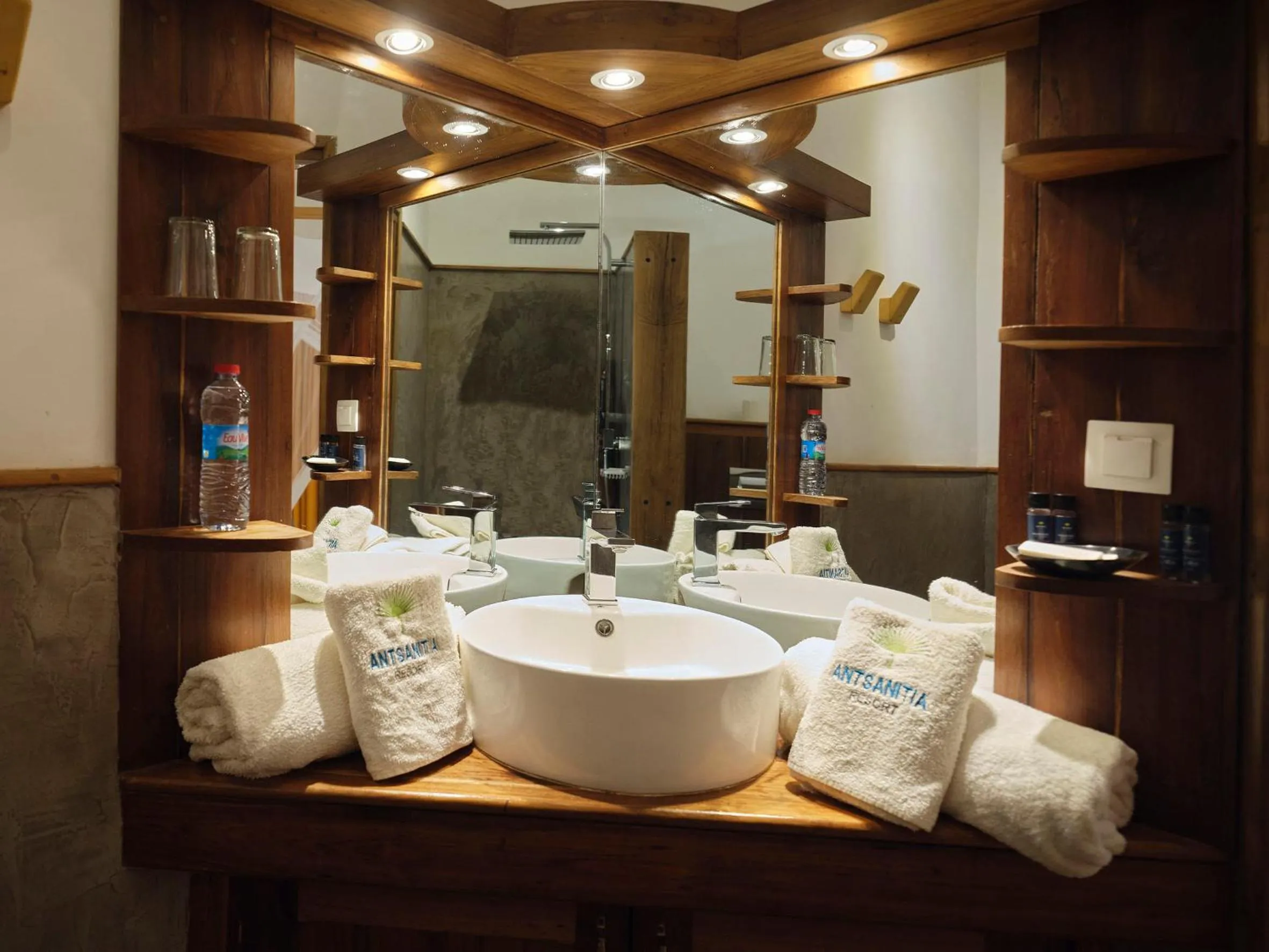 towels in Antsanitia Resort