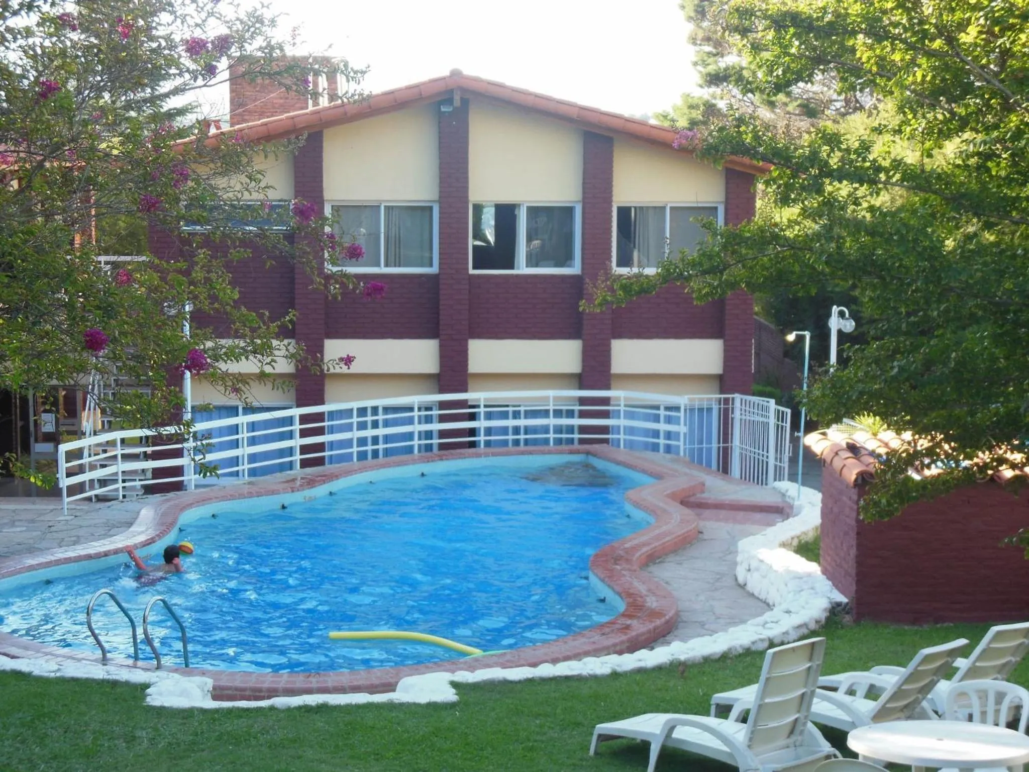 Swimming pool in Hotel Aoma Villa Carlos Paz