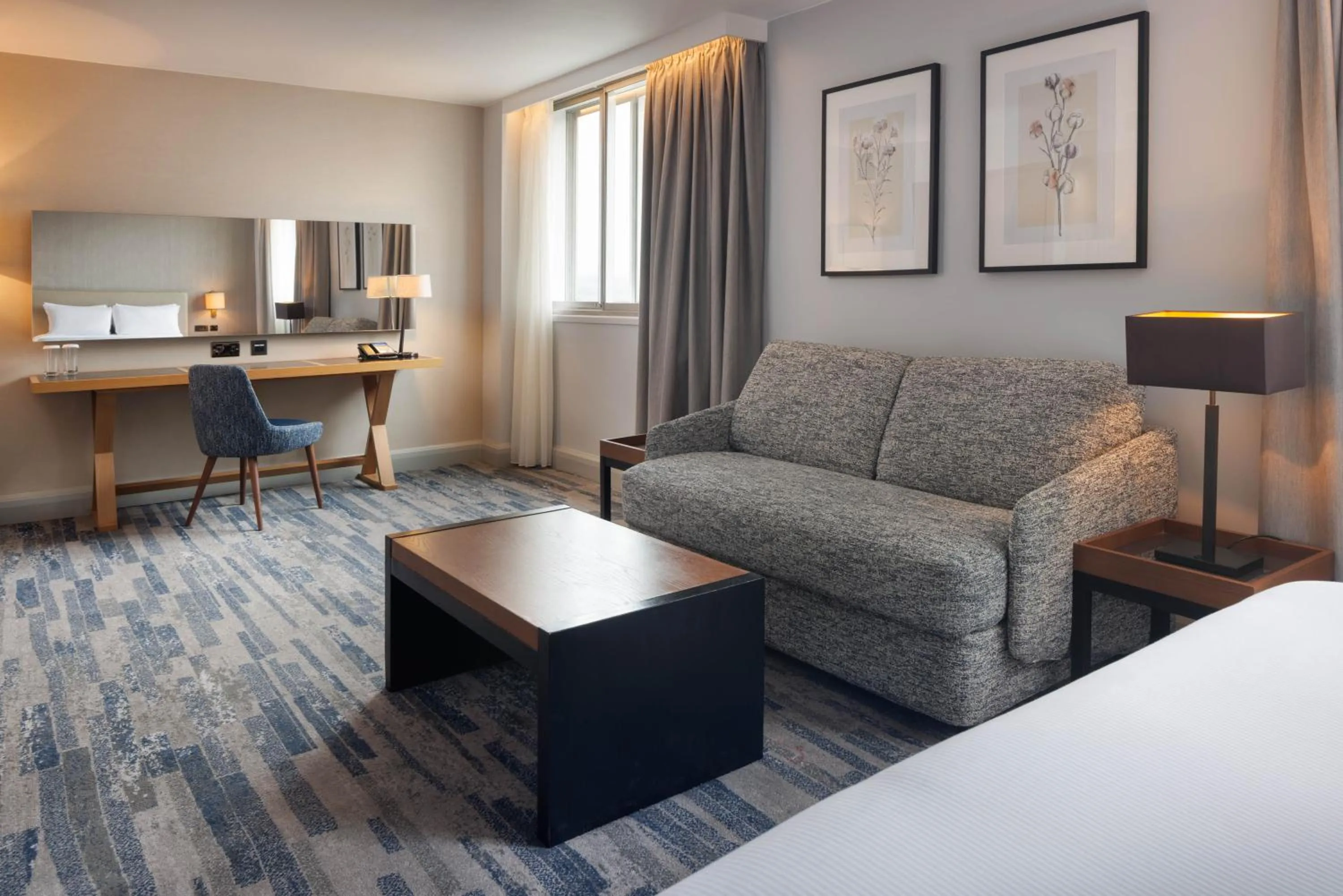 Bedroom, Bed in Hilton Leeds City