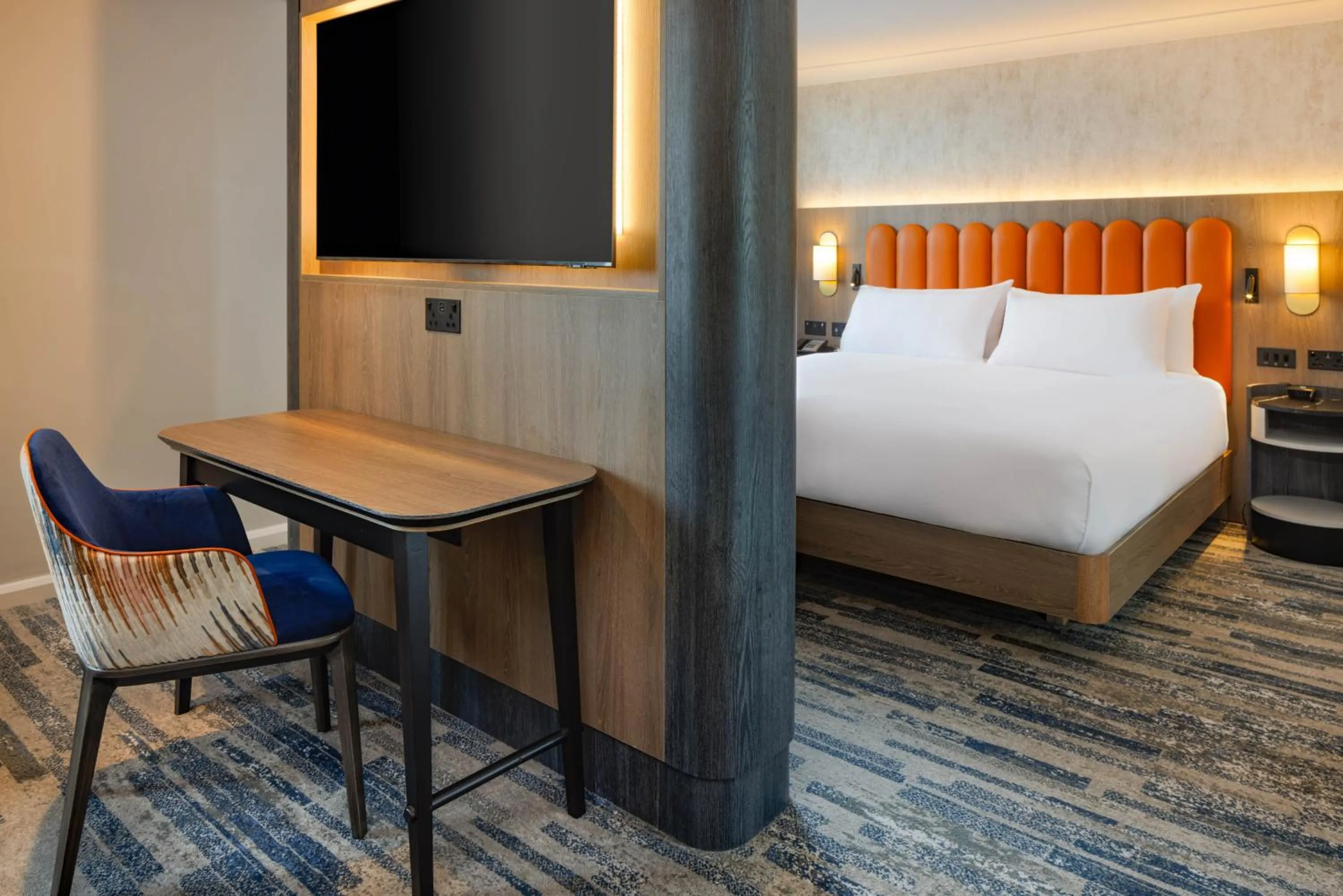 Bedroom, Bed in Hilton Leeds City