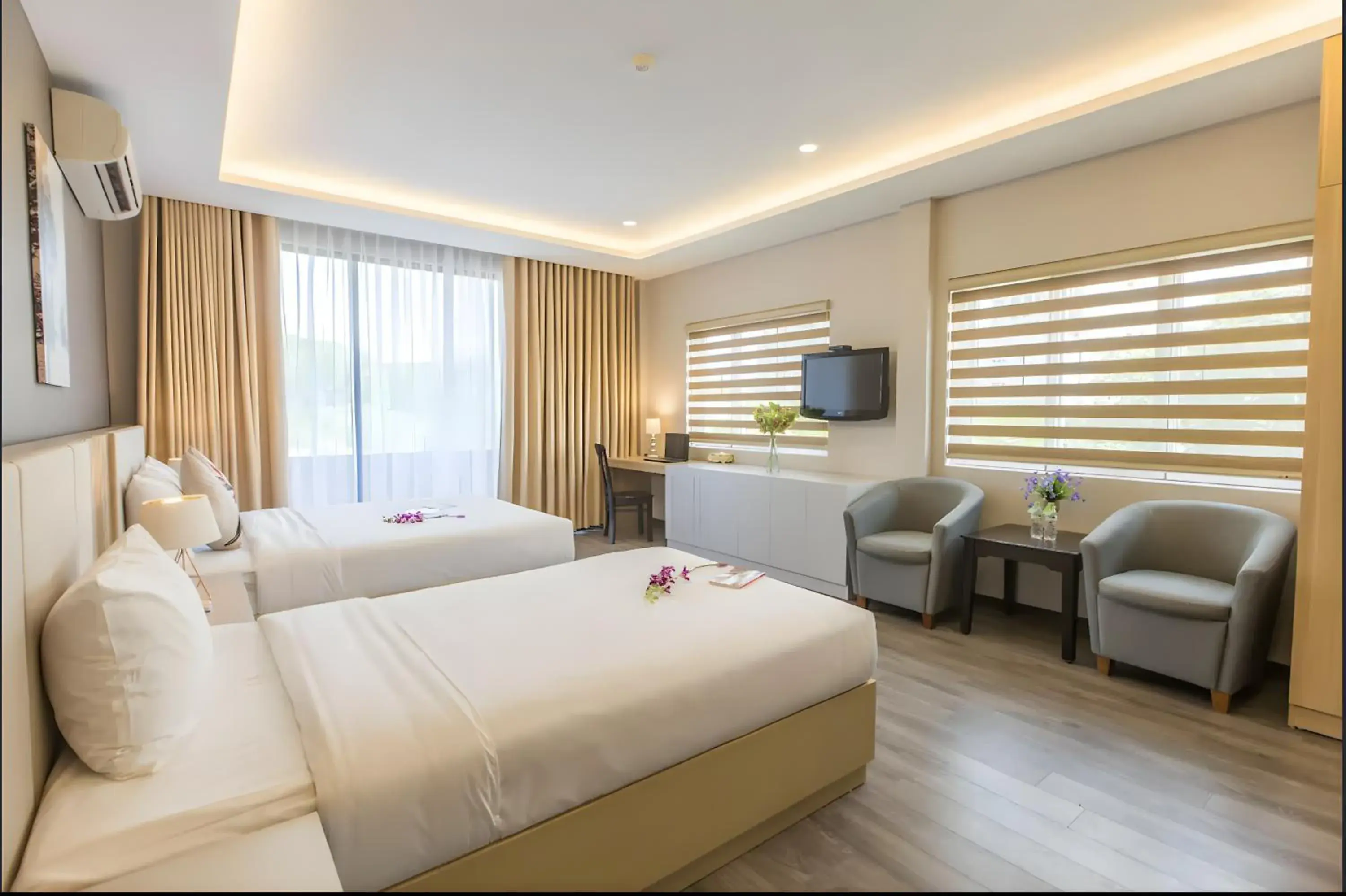 Superior Triple Room in Binh Duong Resident Hotel Superior Triple Room in Binh Duong Resident Hotel