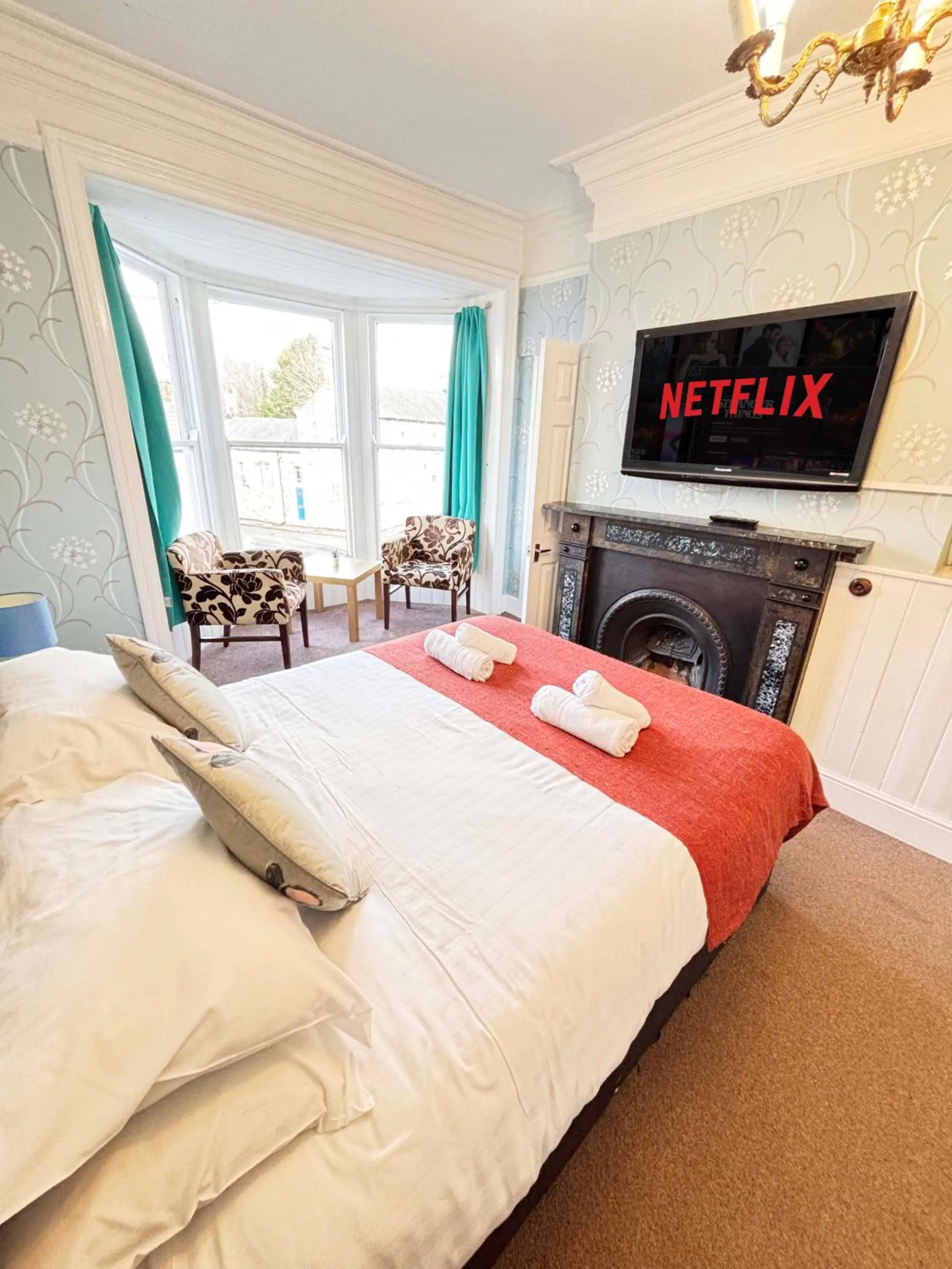 Bed in The Queens Arms Hotel Acomb