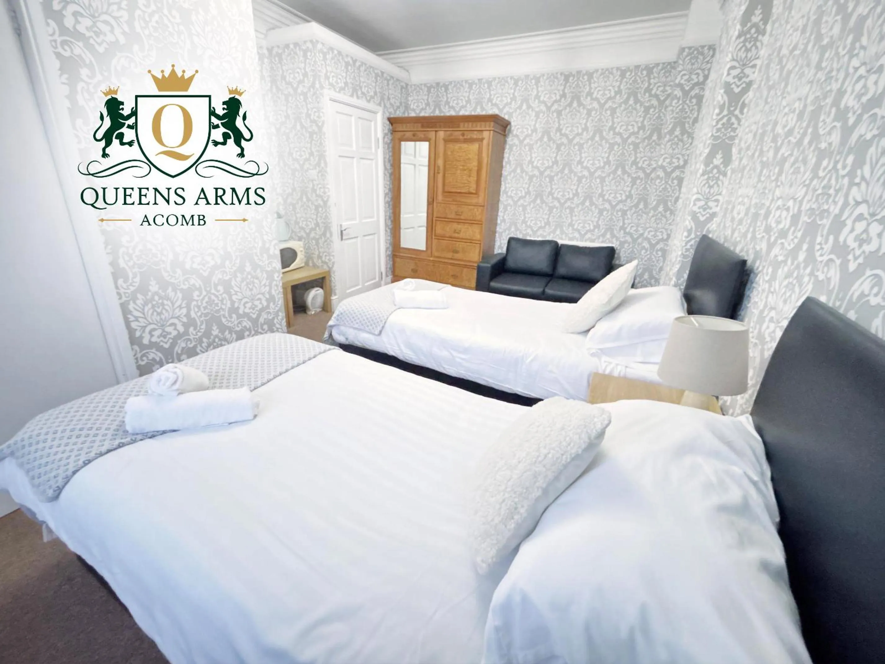 Bed in The Queens Arms Hotel Acomb