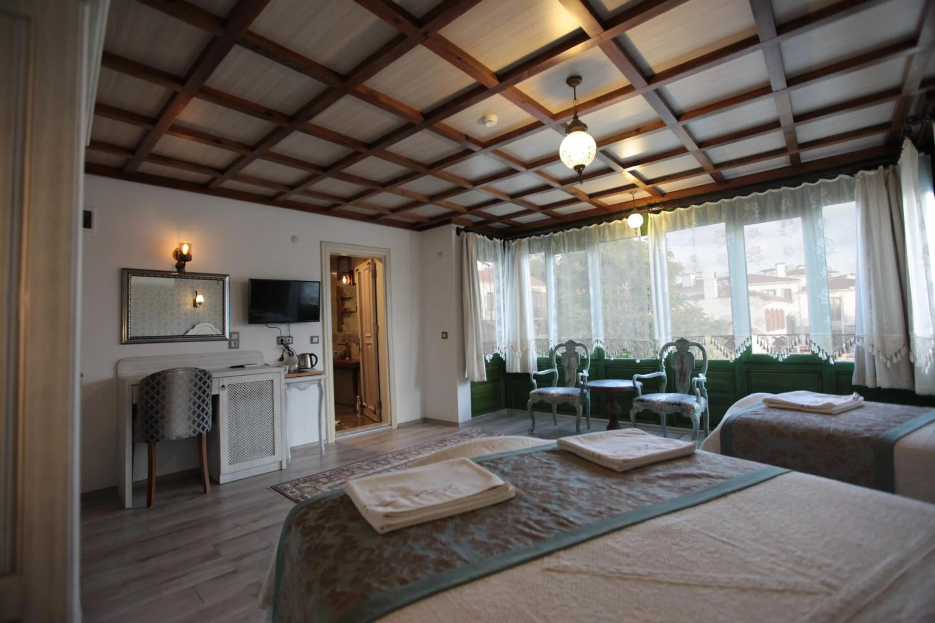 Photo of the whole room, Bed in Celsus Boutique Hotel
